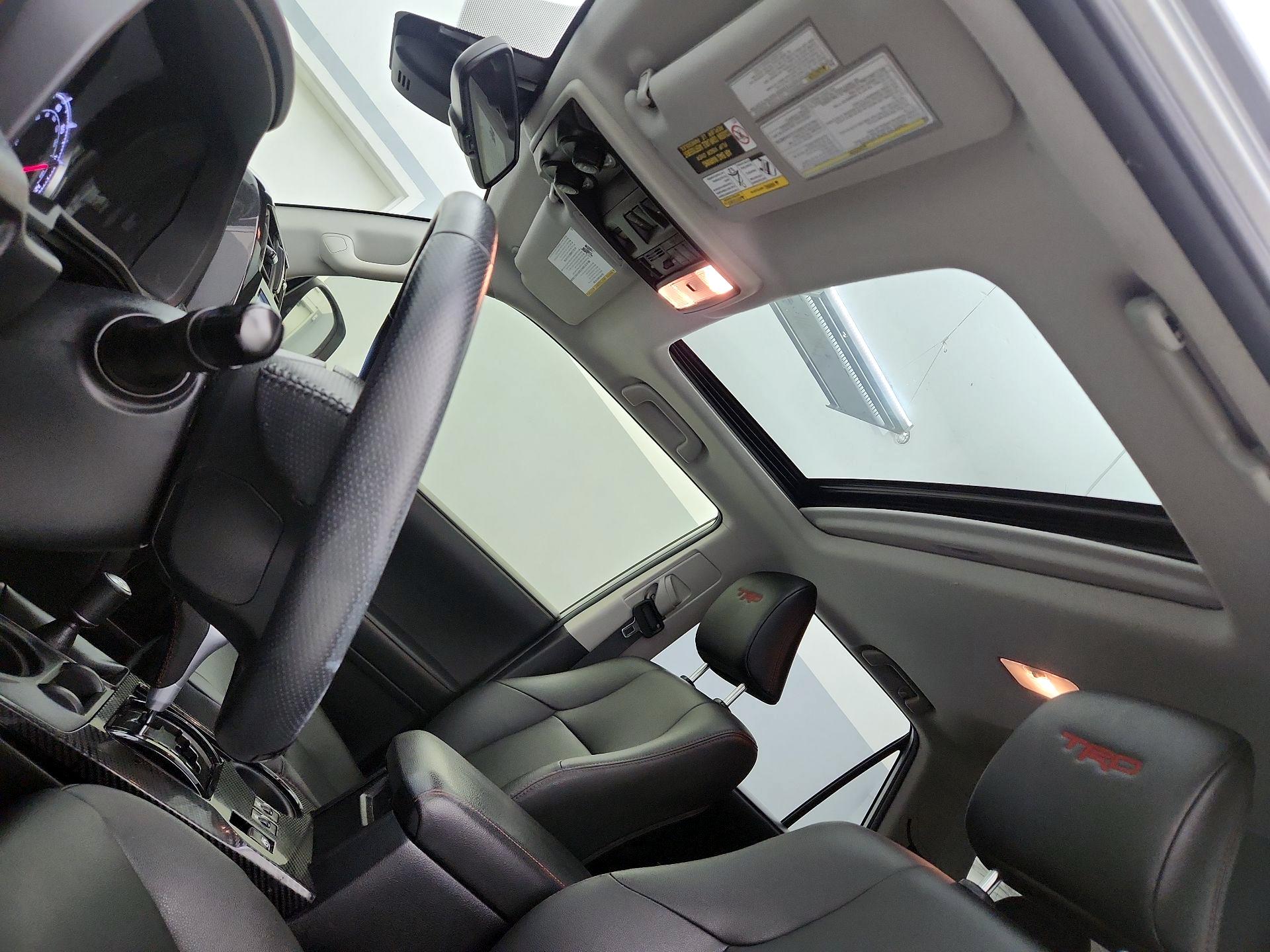 Thumbnail: 2021 Toyota 4Runner - 20