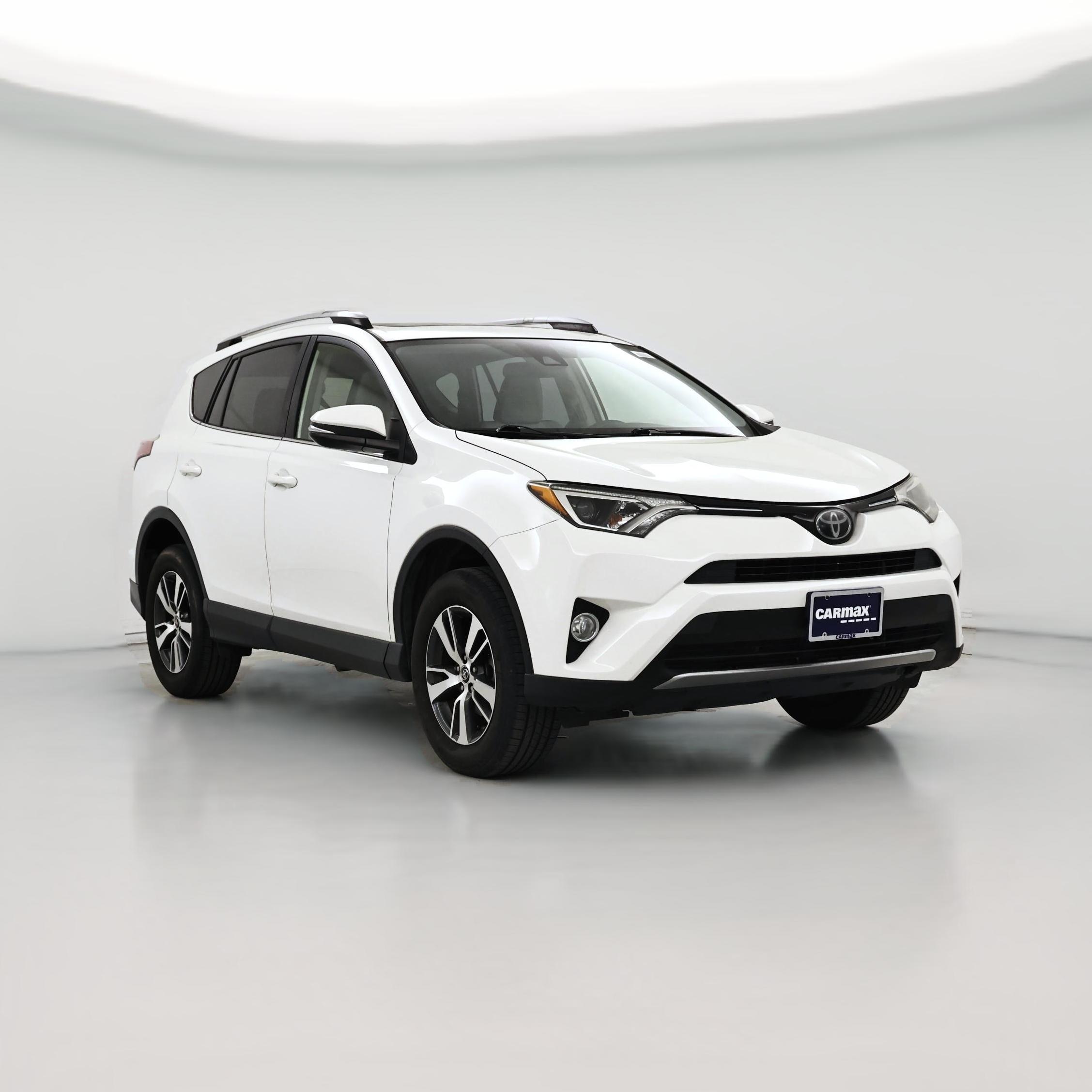 Thumbnail: 2018 Toyota RAV4 - 1