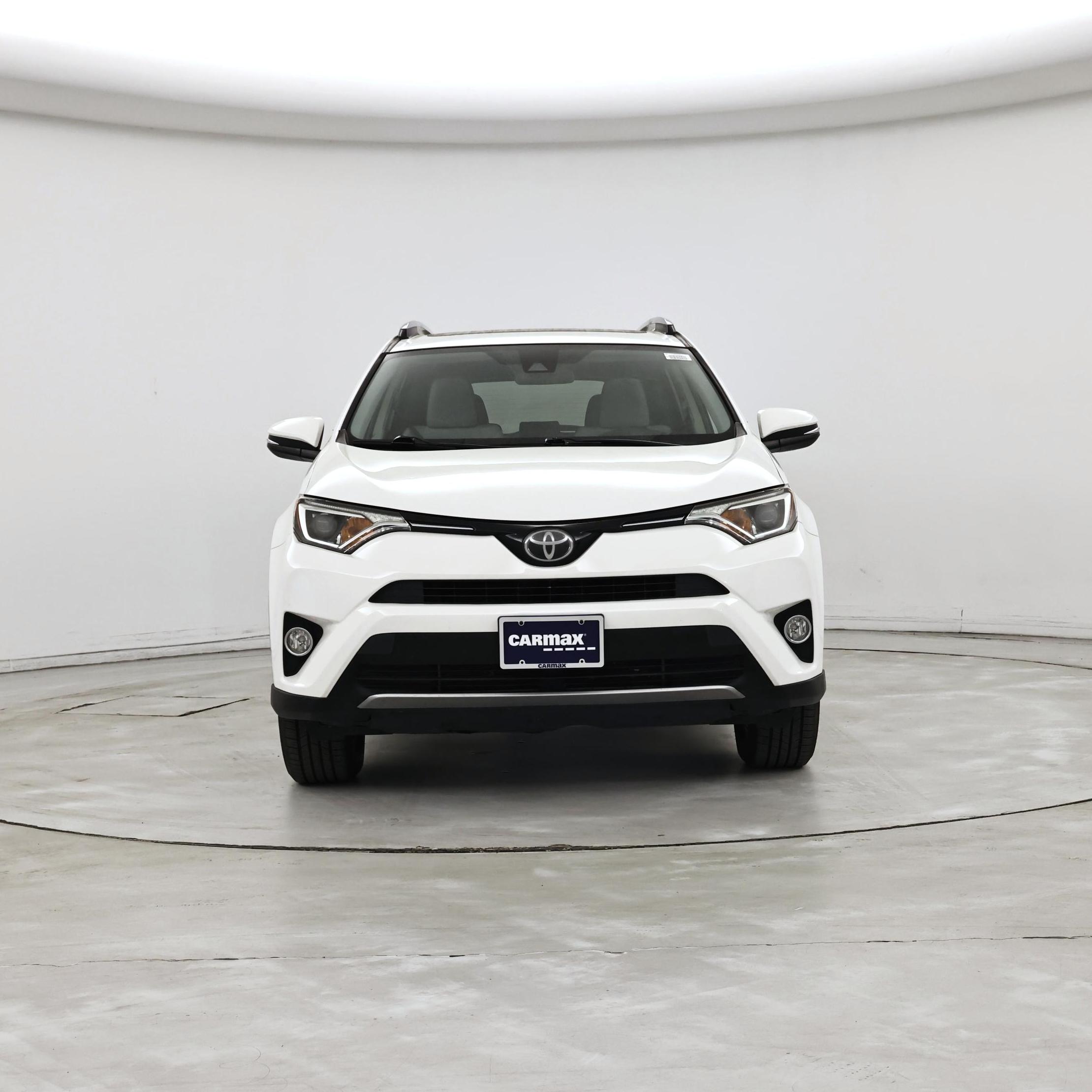 Thumbnail: 2018 Toyota RAV4 - 5