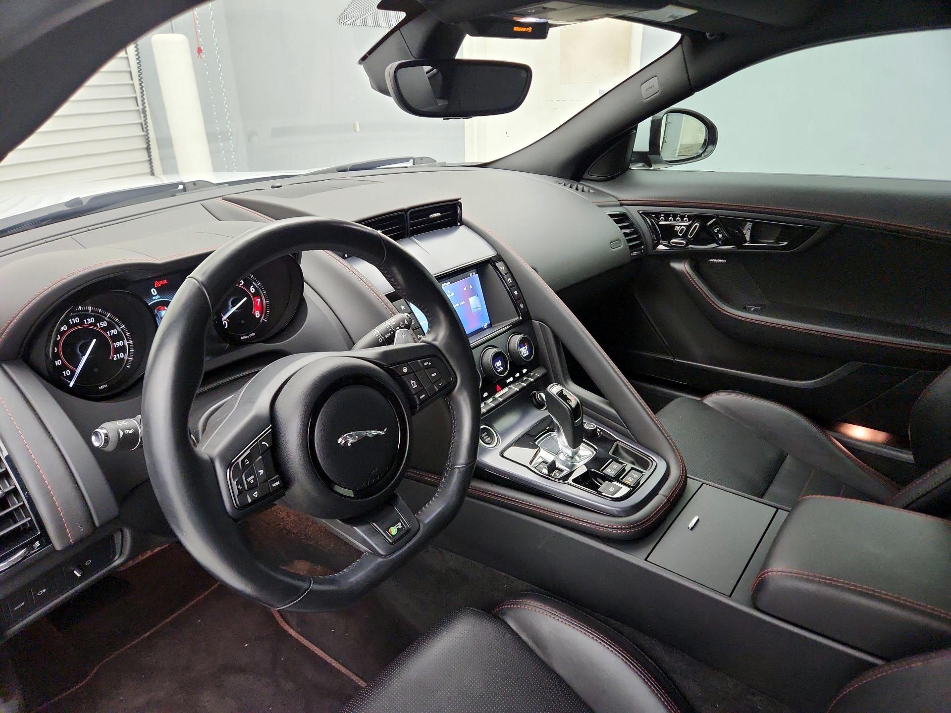 Thumbnail: 2018 Jaguar F-Type - 9