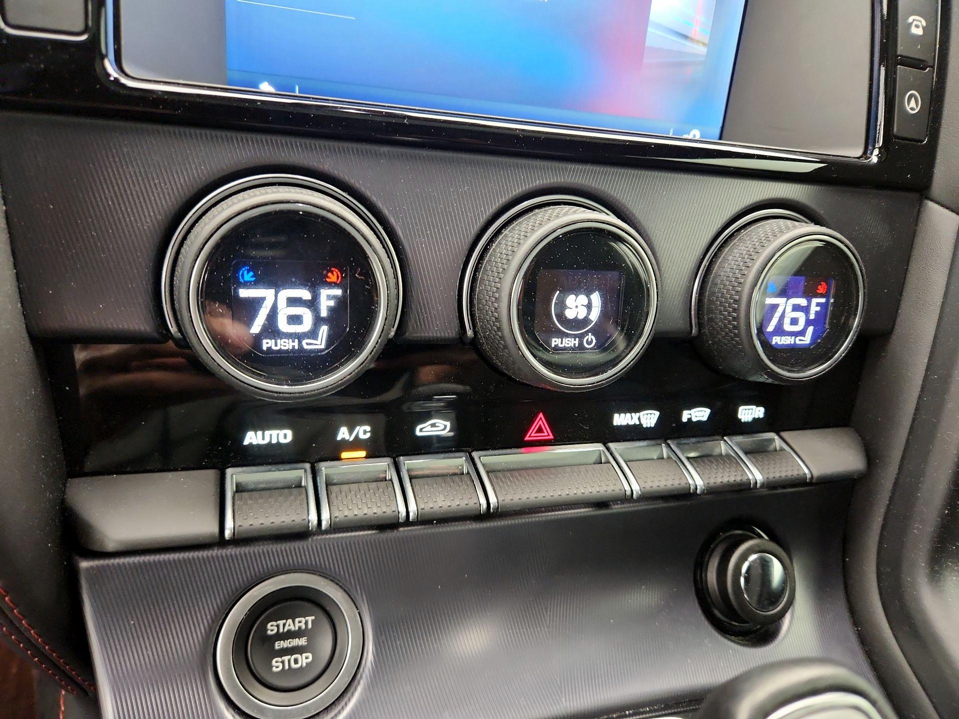 Thumbnail: 2018 Jaguar F-Type - 16