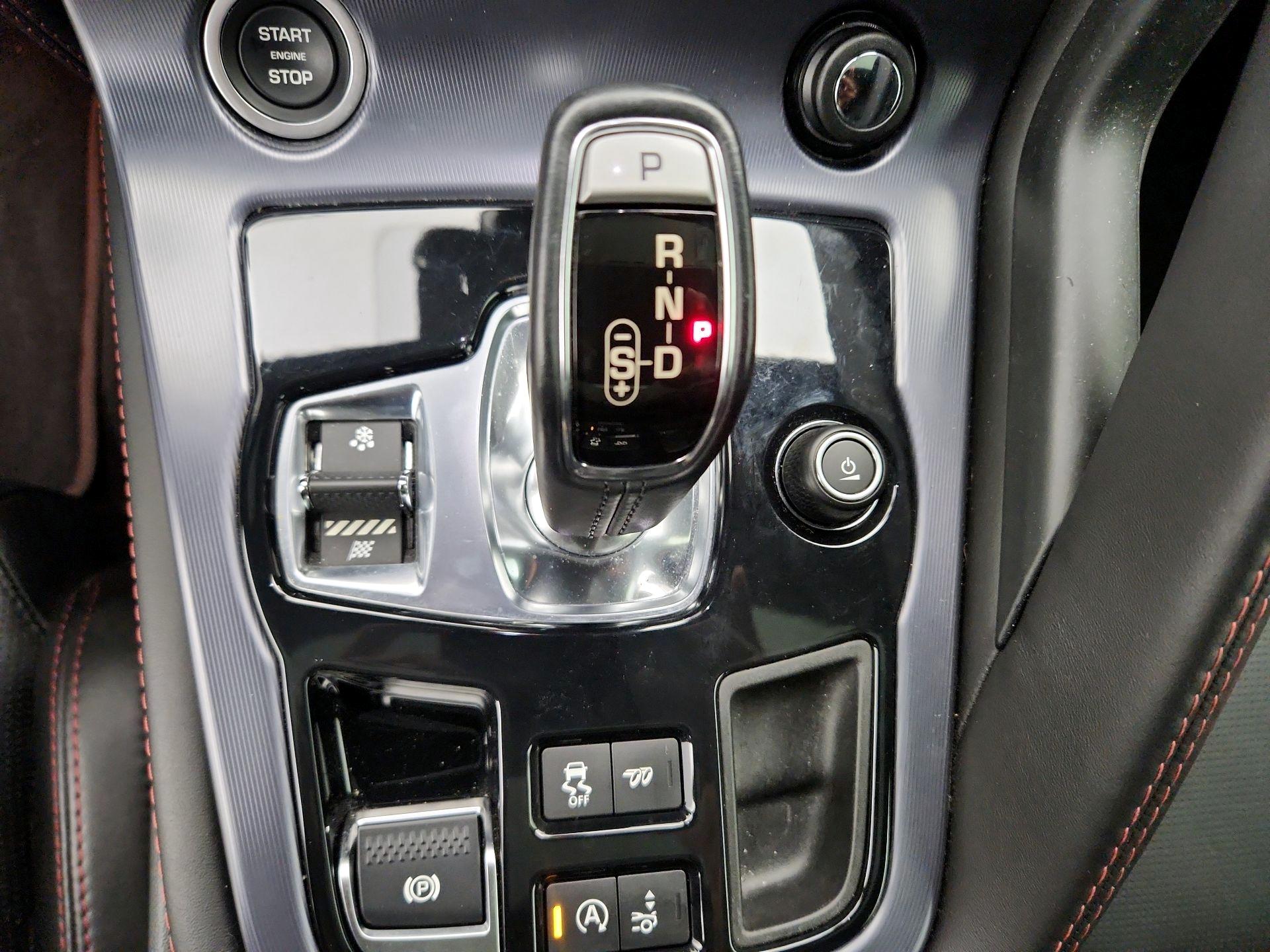 Thumbnail: 2018 Jaguar F-Type - 17