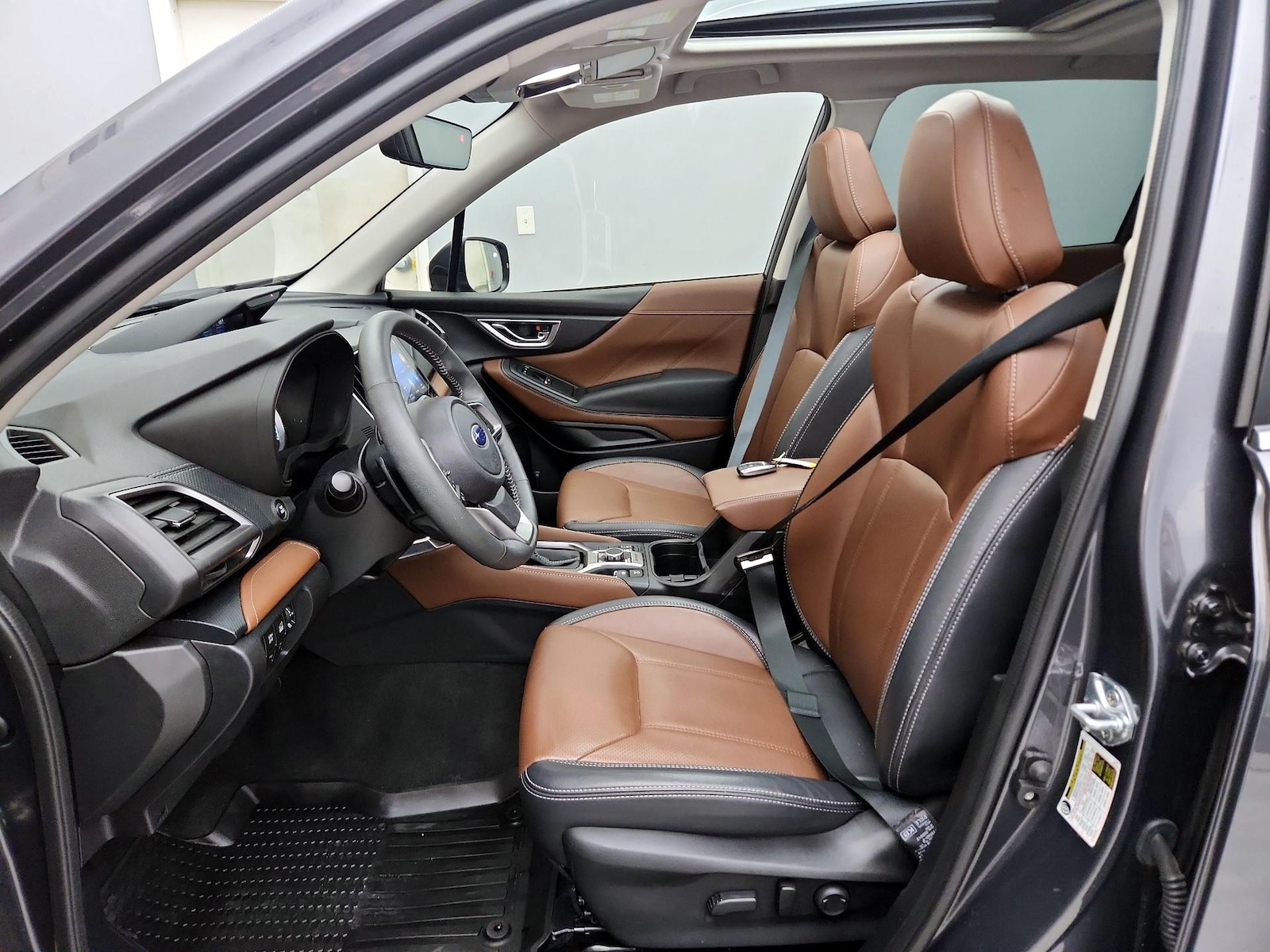 2023 Subaru Forester Touring - Photo 12