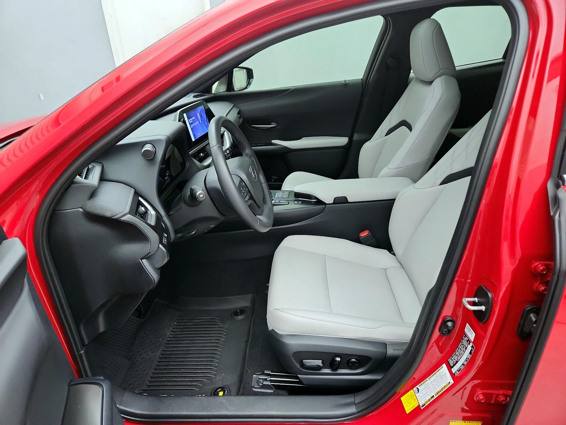 Thumbnail: 2025 Lexus UX - 11