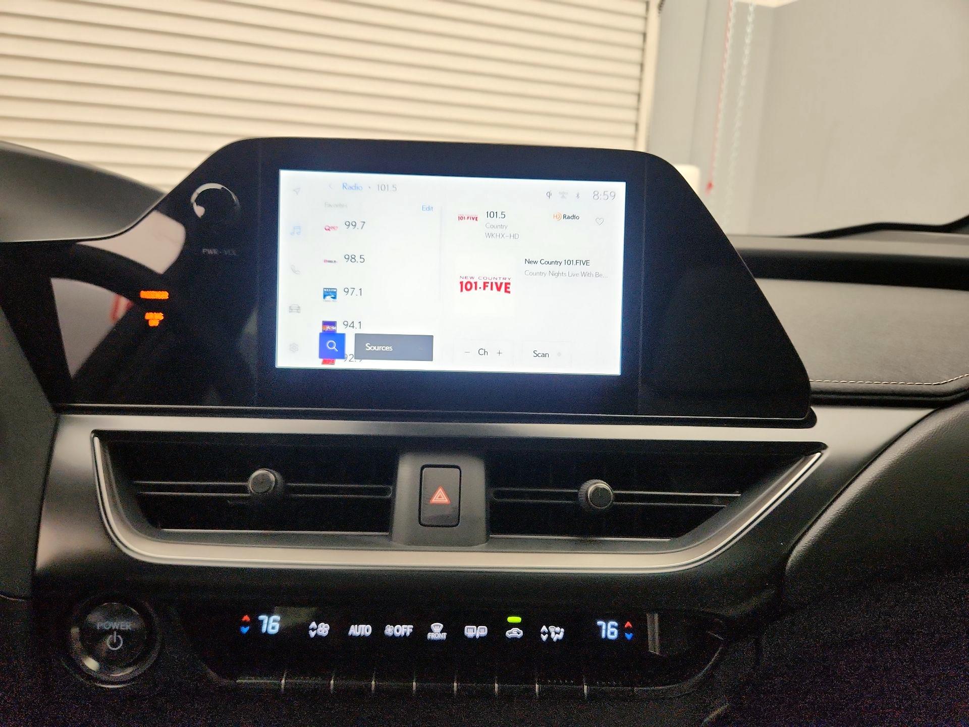 Thumbnail: 2025 Lexus UX - 16