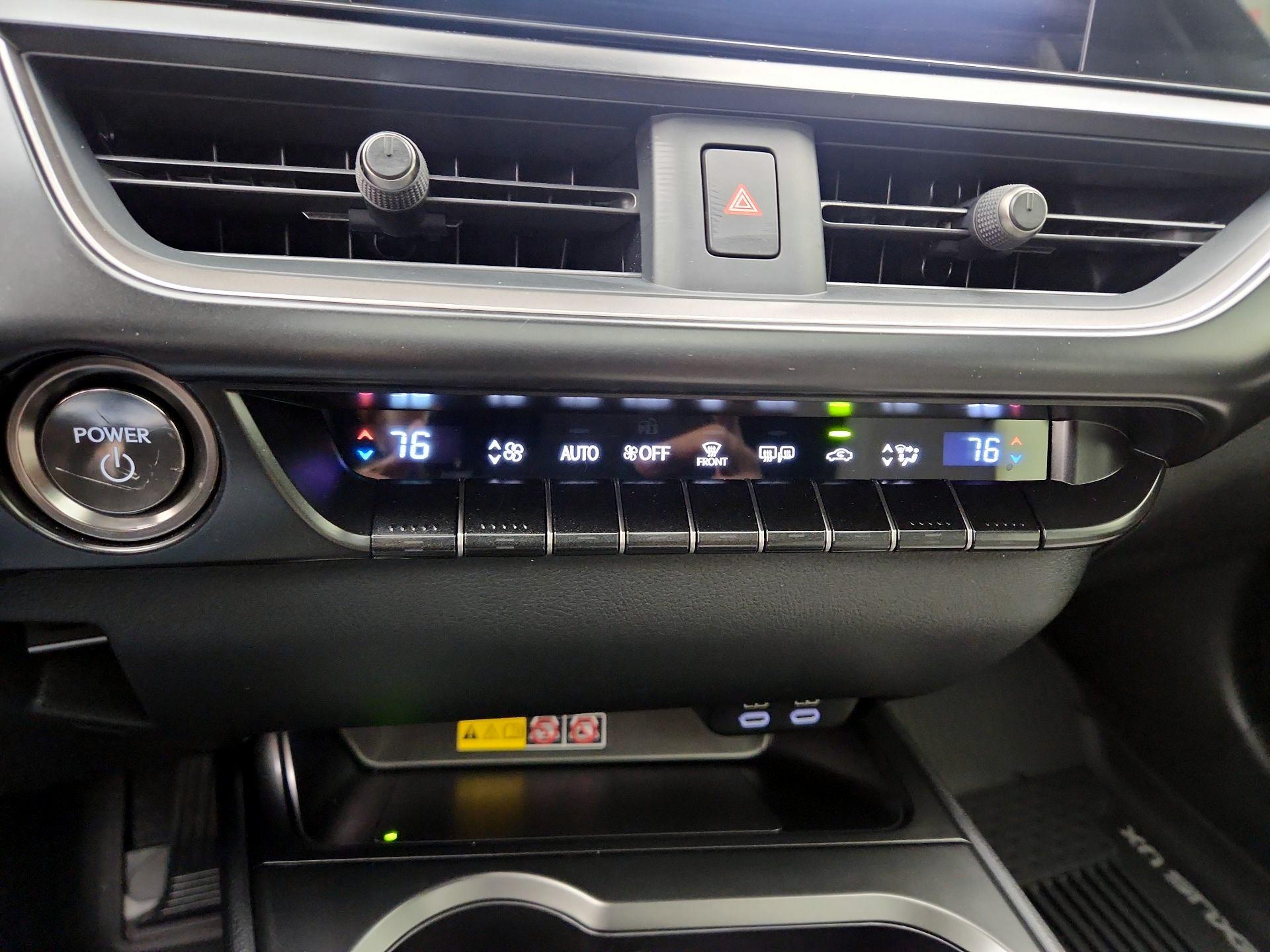 Thumbnail: 2025 Lexus UX - 17