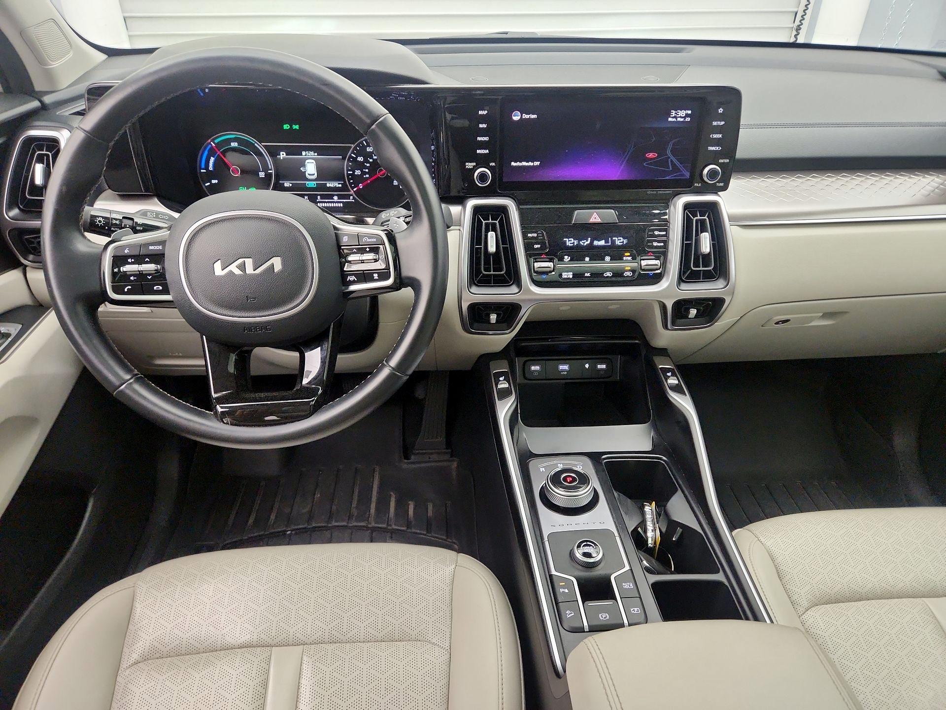 Thumbnail: 2022 Kia Sorento - 9