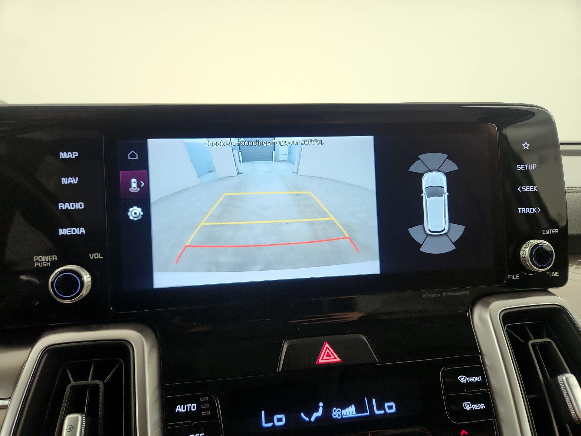 Thumbnail: 2022 Kia Sorento - 15