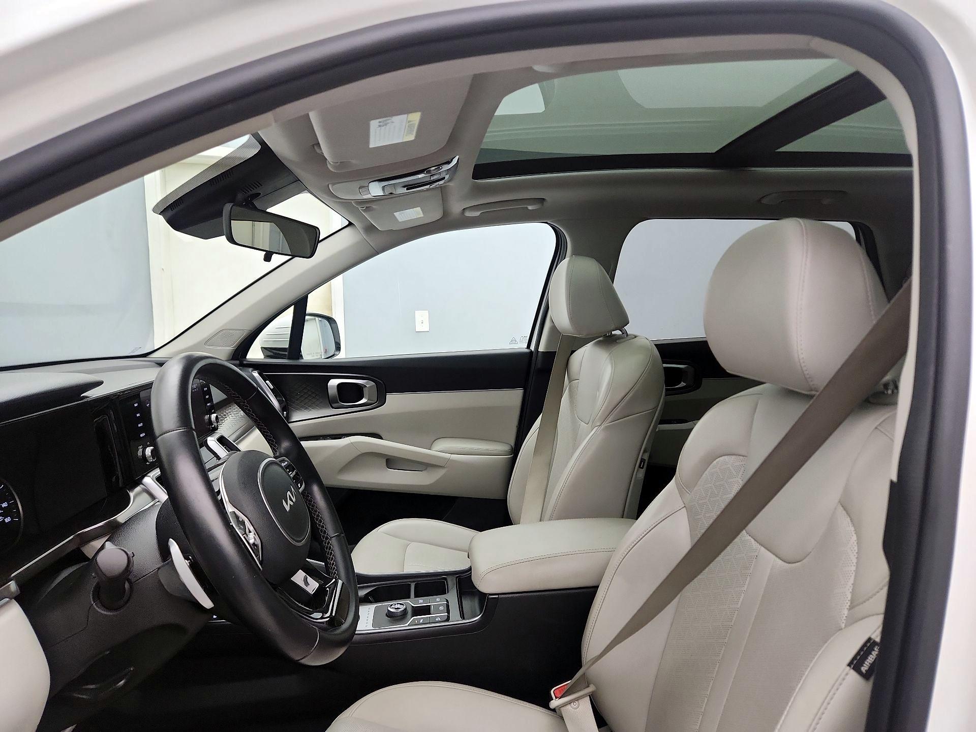 Thumbnail: 2022 Kia Sorento - 20