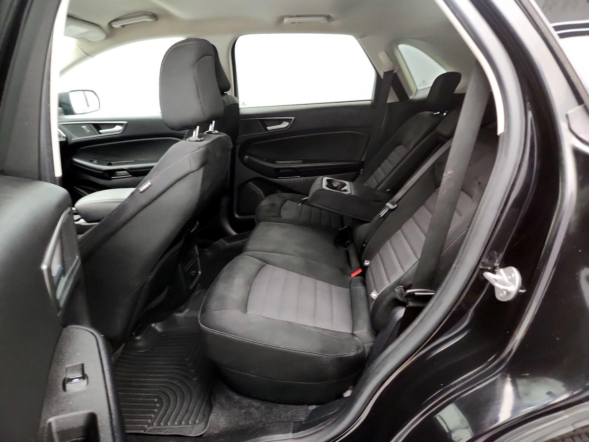 Thumbnail: 2021 Ford Edge - 19