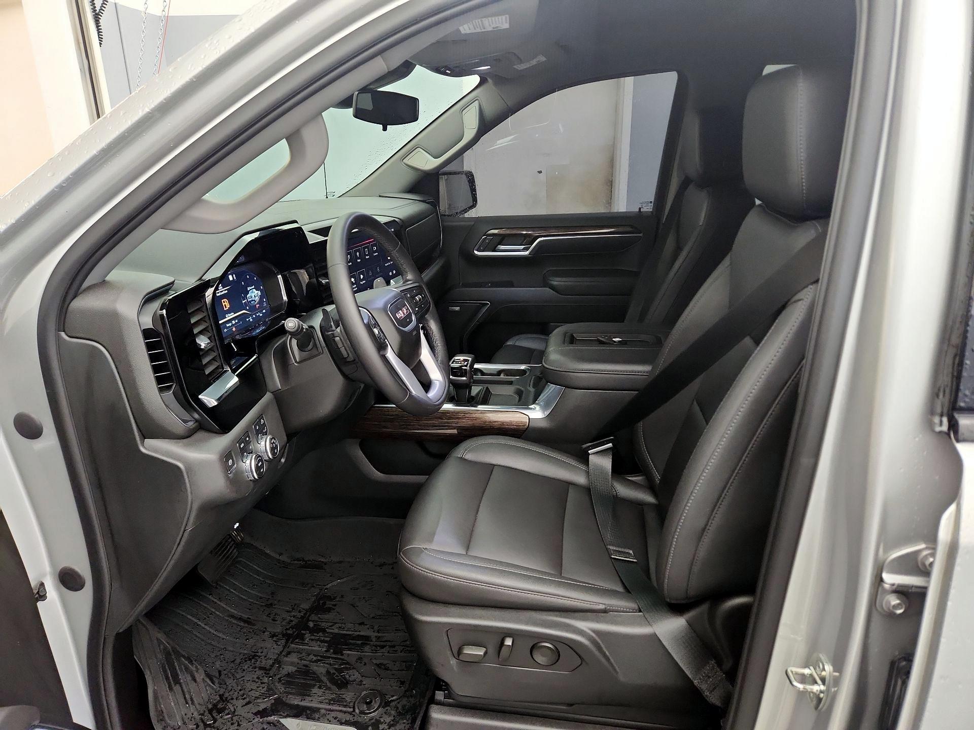 Thumbnail: 2022 GMC Sierra 1500 - 11