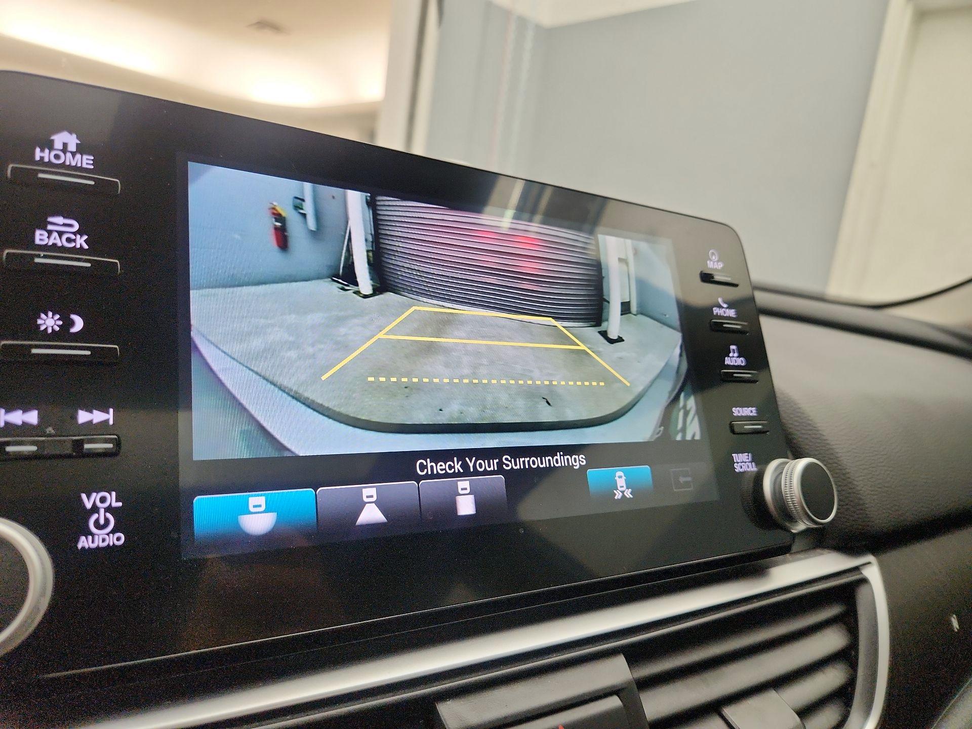 Thumbnail: 2018 Honda Accord - 14