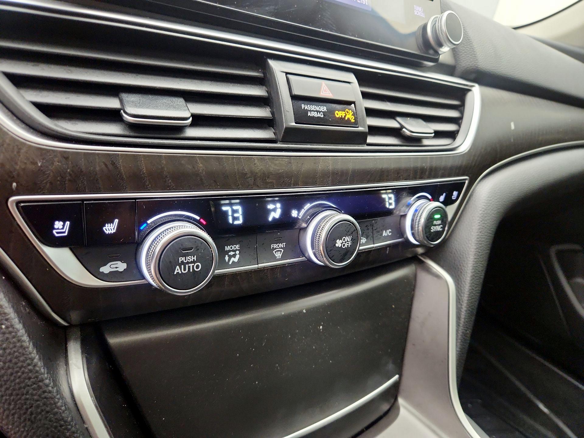 Thumbnail: 2018 Honda Accord - 16