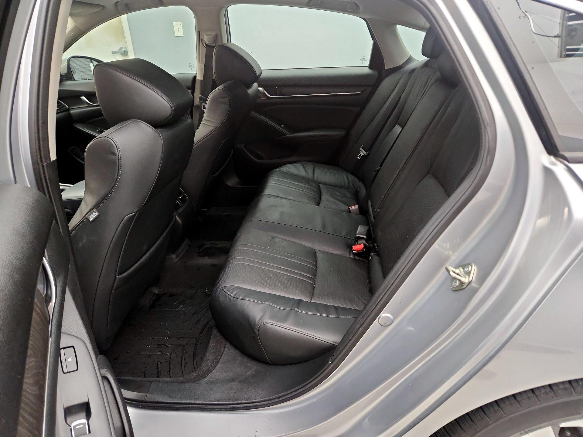 Thumbnail: 2018 Honda Accord - 20