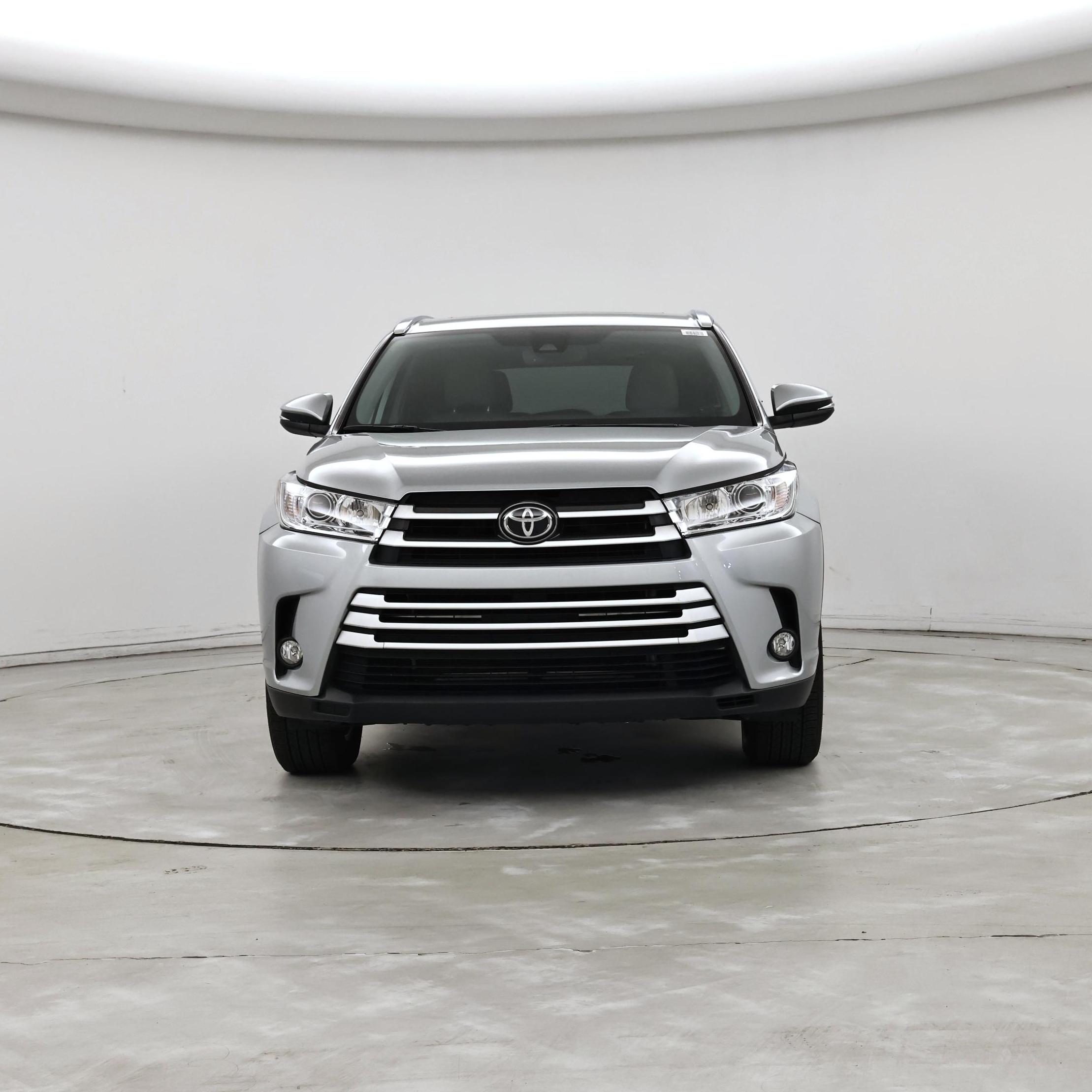 Thumbnail: 2019 Toyota Highlander - 5