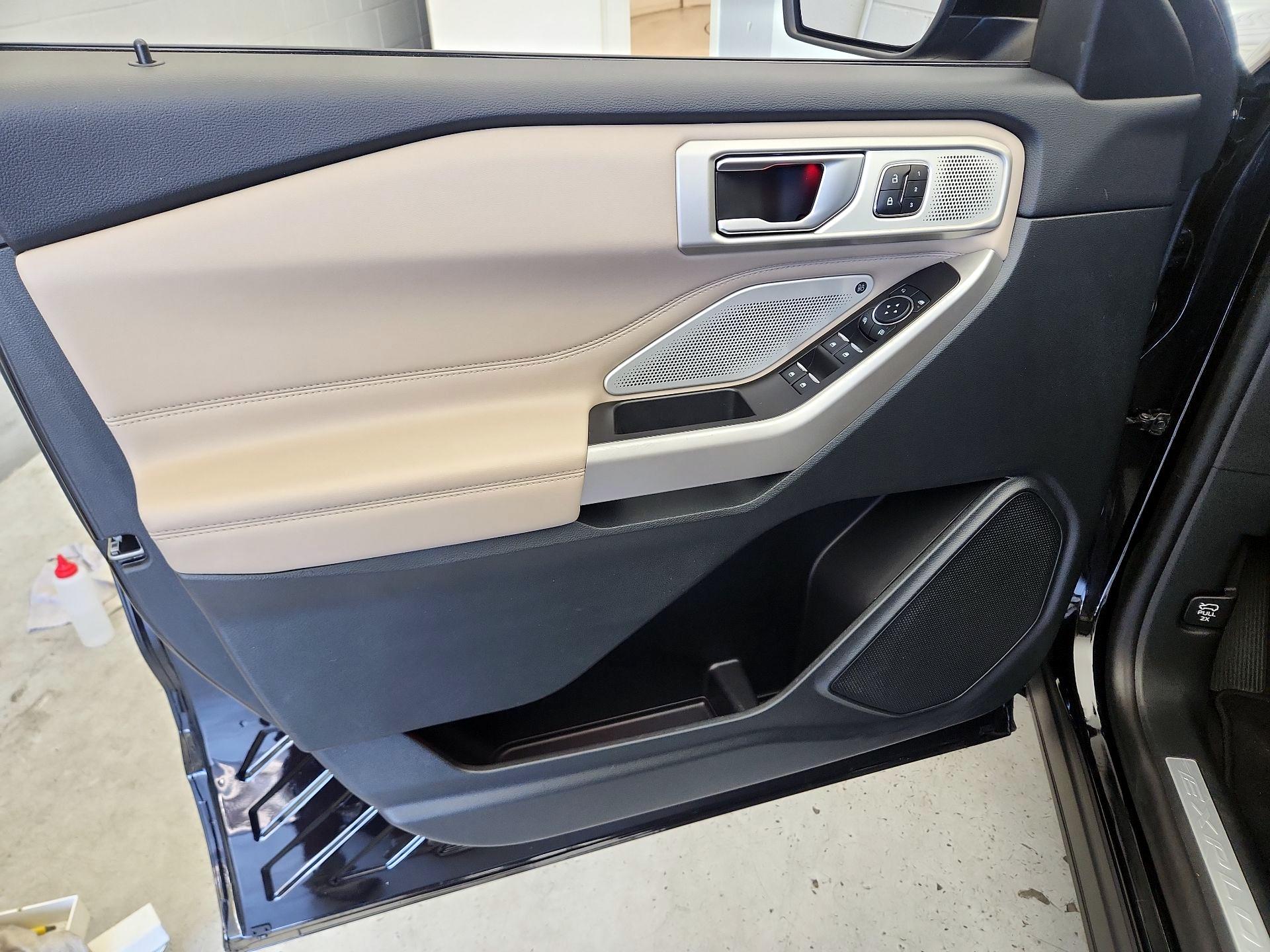 Thumbnail: 2023 Ford Explorer - 12