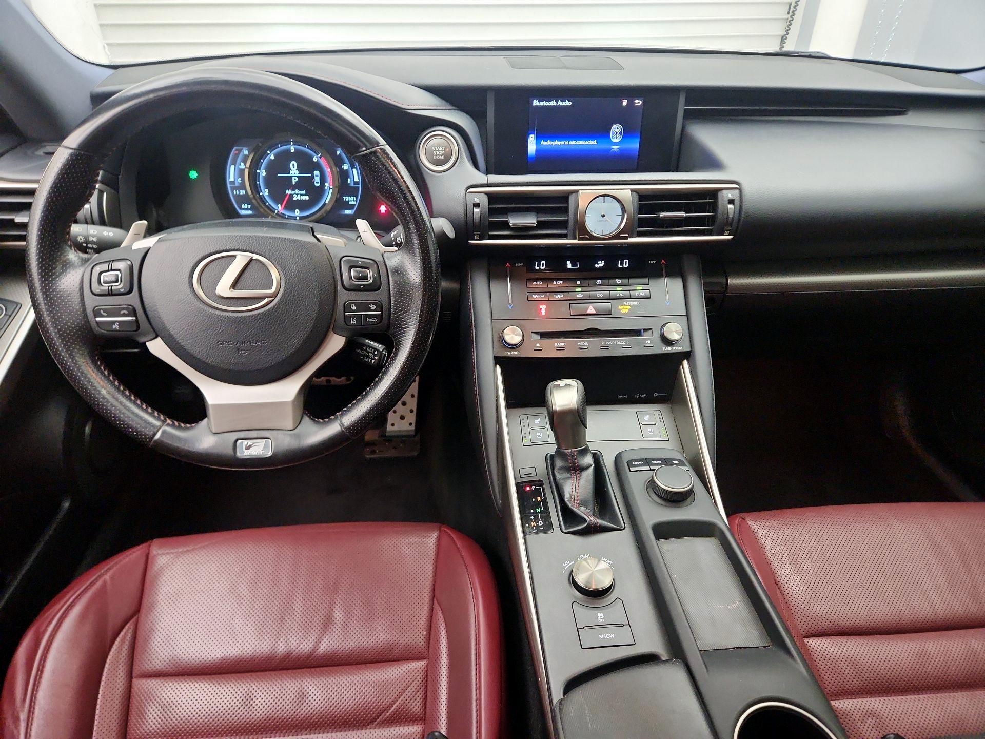 Thumbnail: 2018 Lexus IS - 9