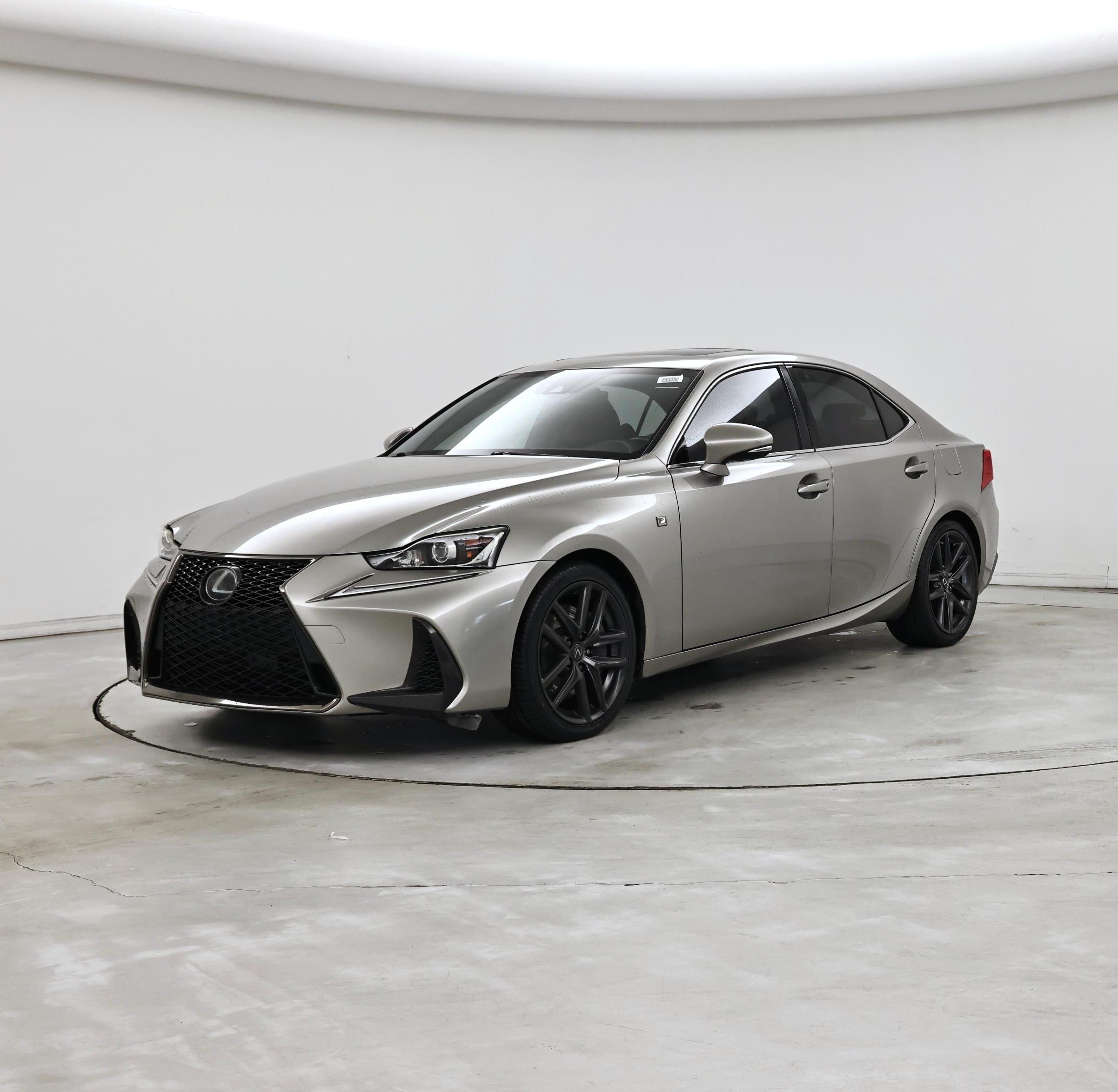 Thumbnail: 2018 Lexus IS - 4