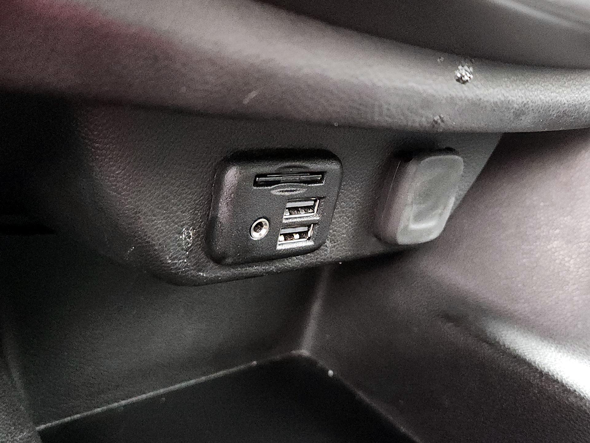 Thumbnail: 2020 Chevrolet Traverse - 19