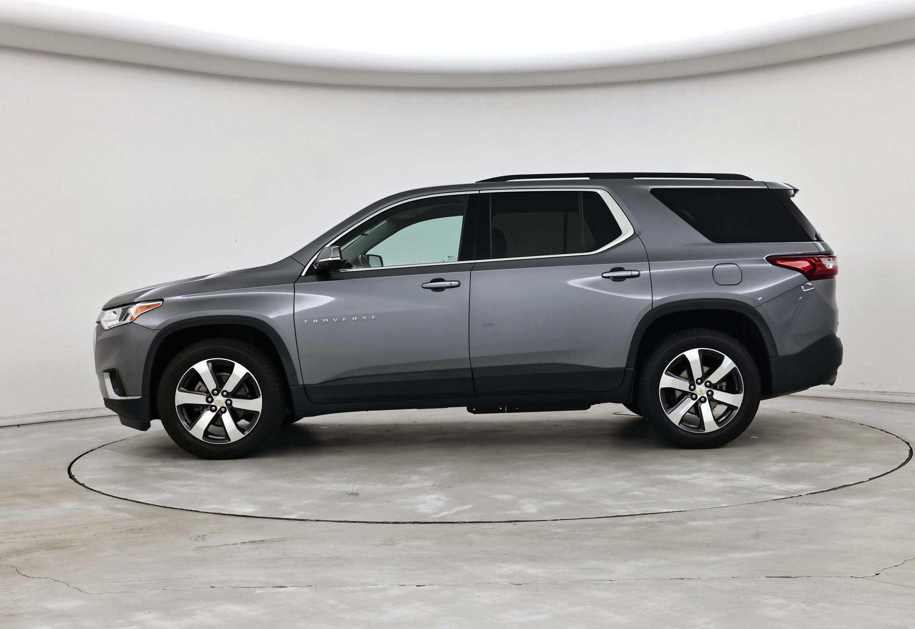 Thumbnail: 2020 Chevrolet Traverse - 3