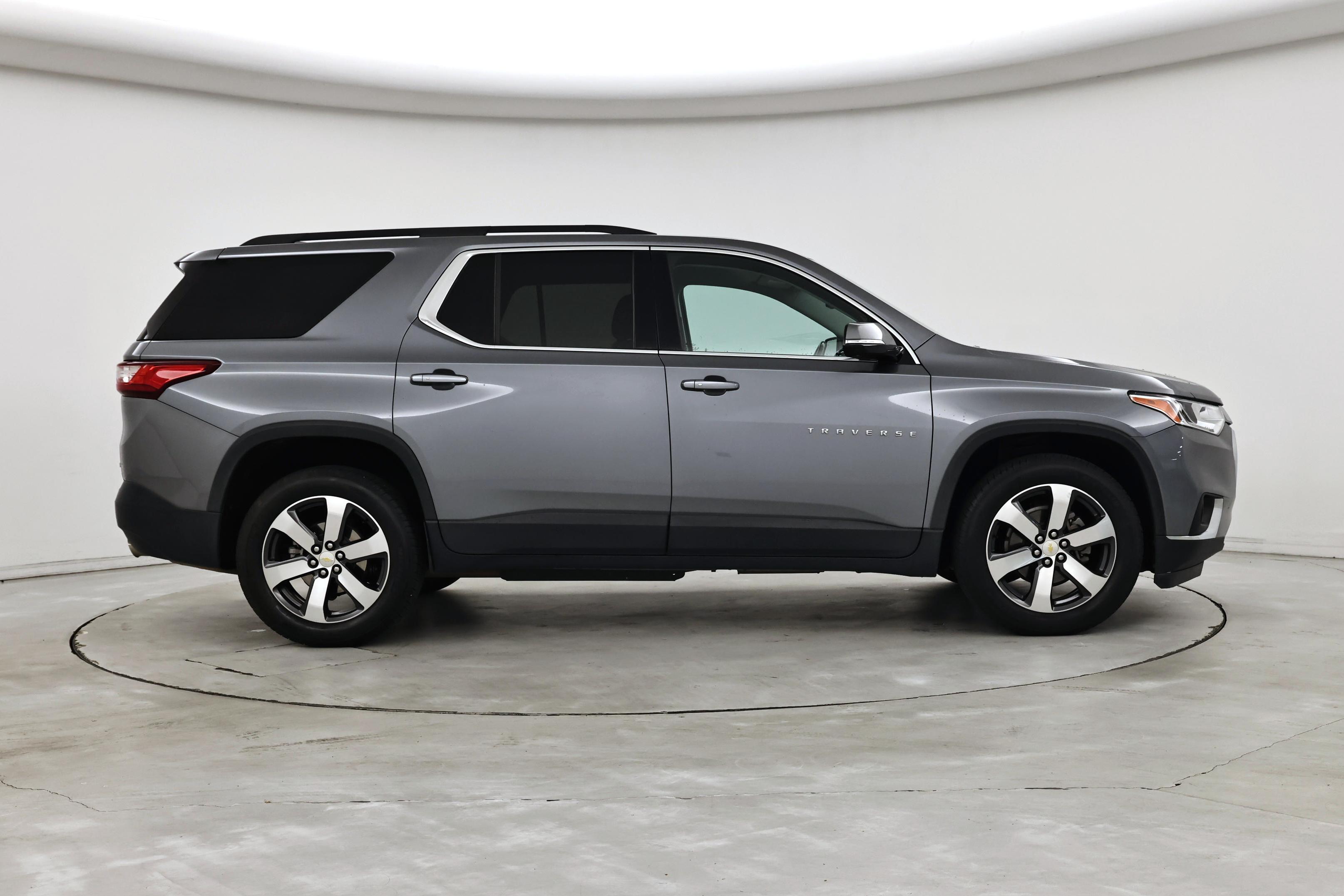 Thumbnail: 2020 Chevrolet Traverse - 7