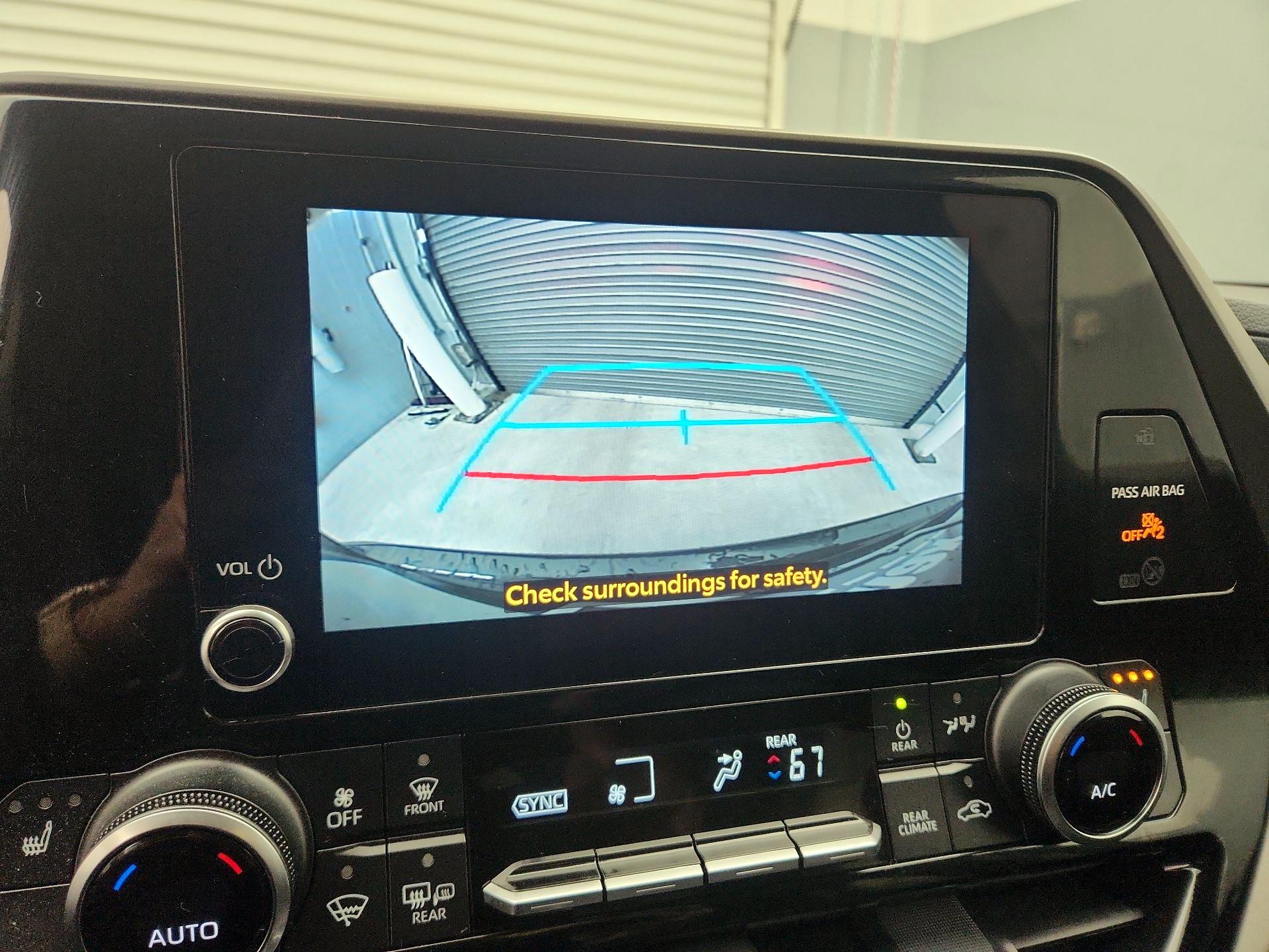 Thumbnail: 2024 Toyota Highlander - 15