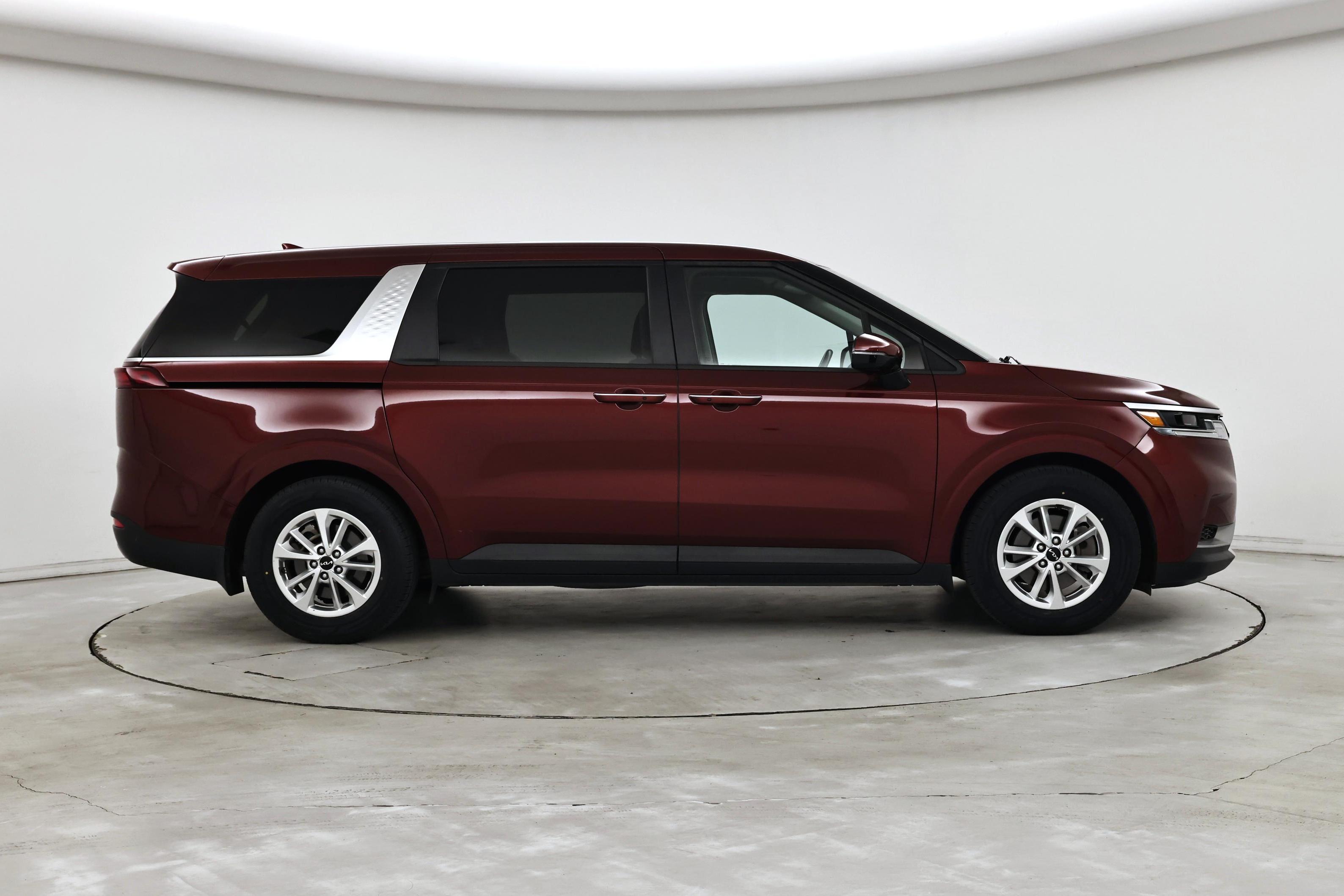 Thumbnail: 2023 Kia Carnival - 7