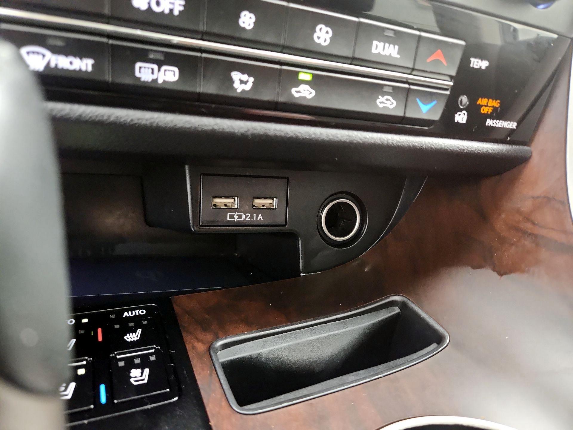 Thumbnail: 2022 Lexus RX - 18