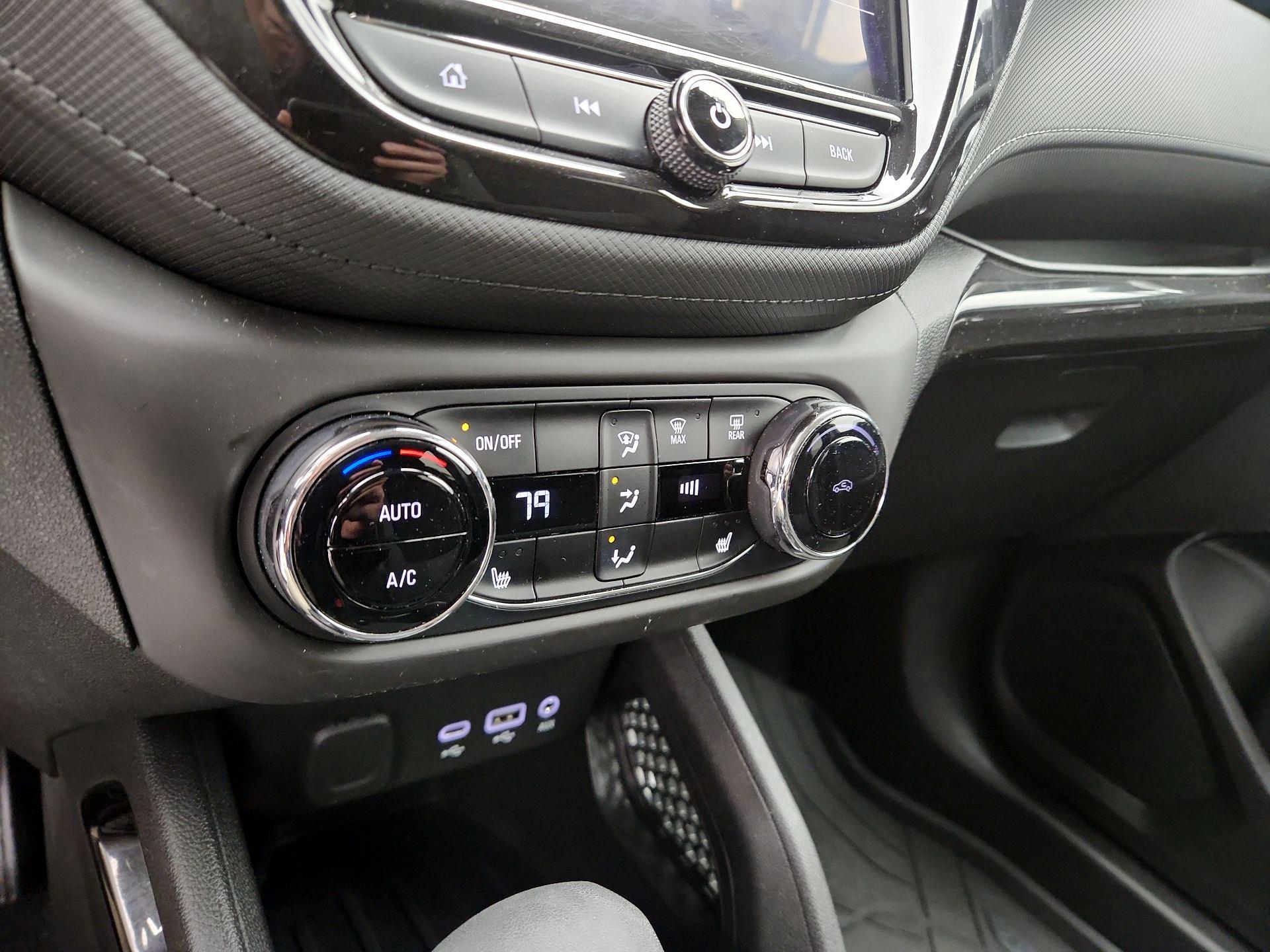 Thumbnail: 2021 Chevrolet TrailBlazer - 16