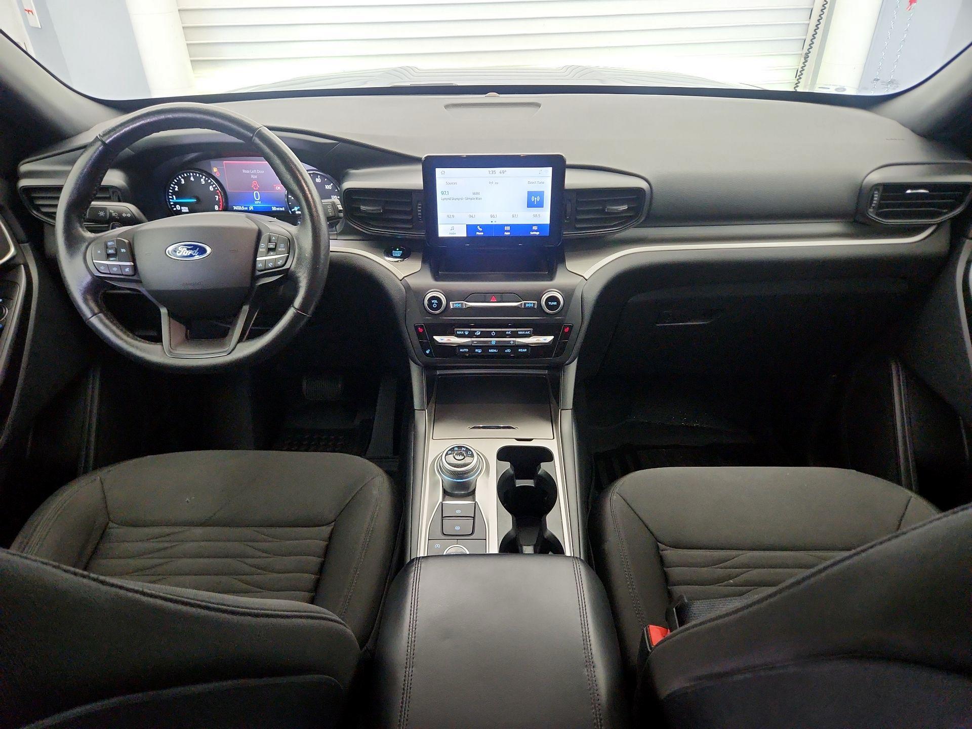 Thumbnail: 2020 Ford Explorer - 9