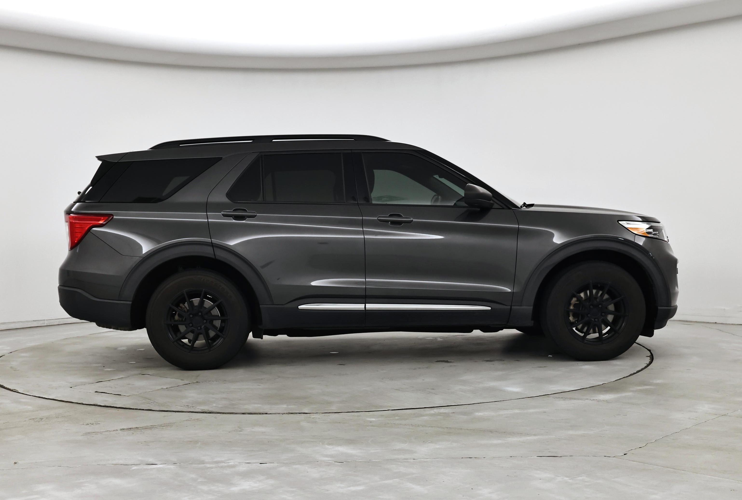 Thumbnail: 2020 Ford Explorer - 7