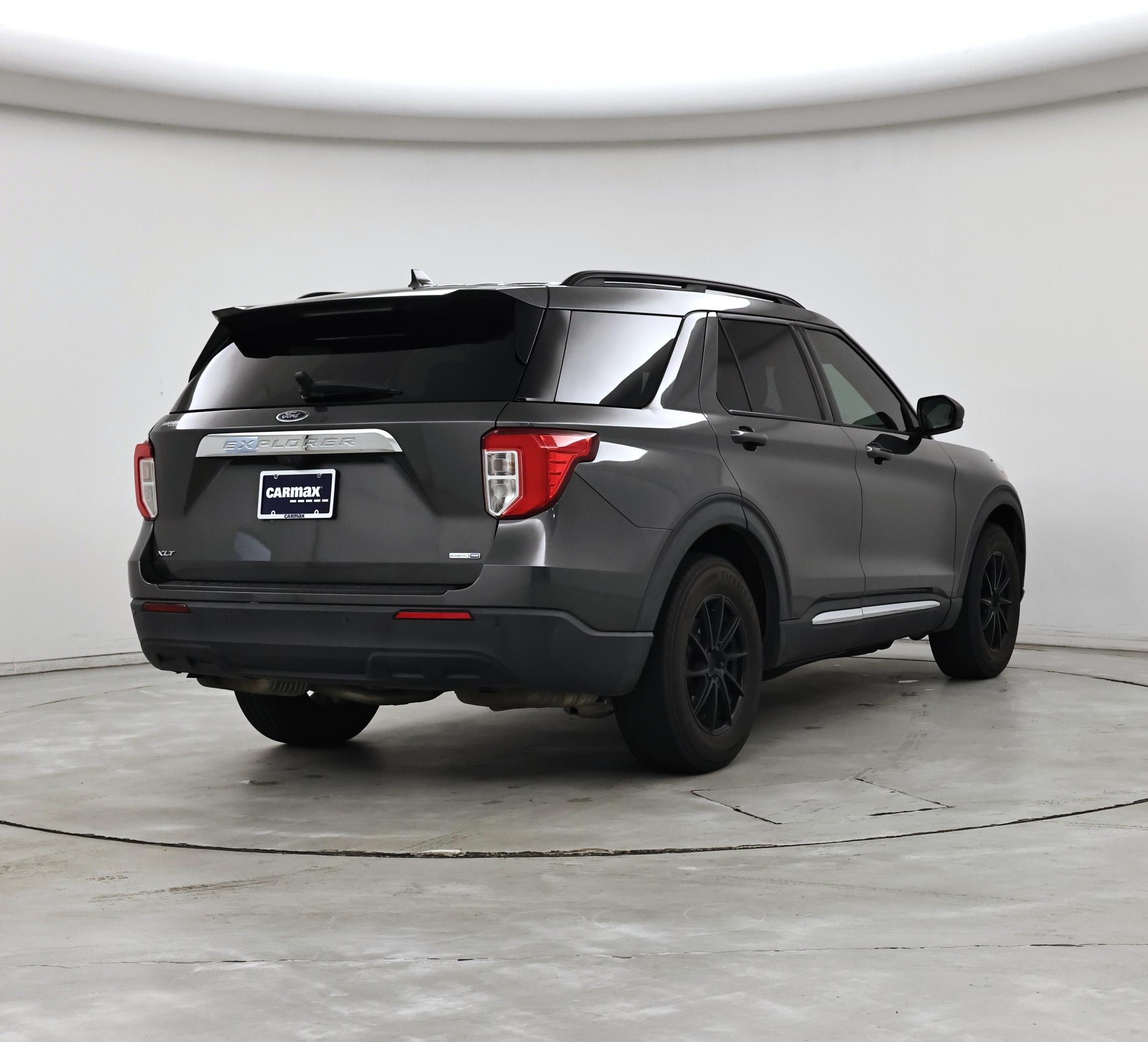 Thumbnail: 2020 Ford Explorer - 8