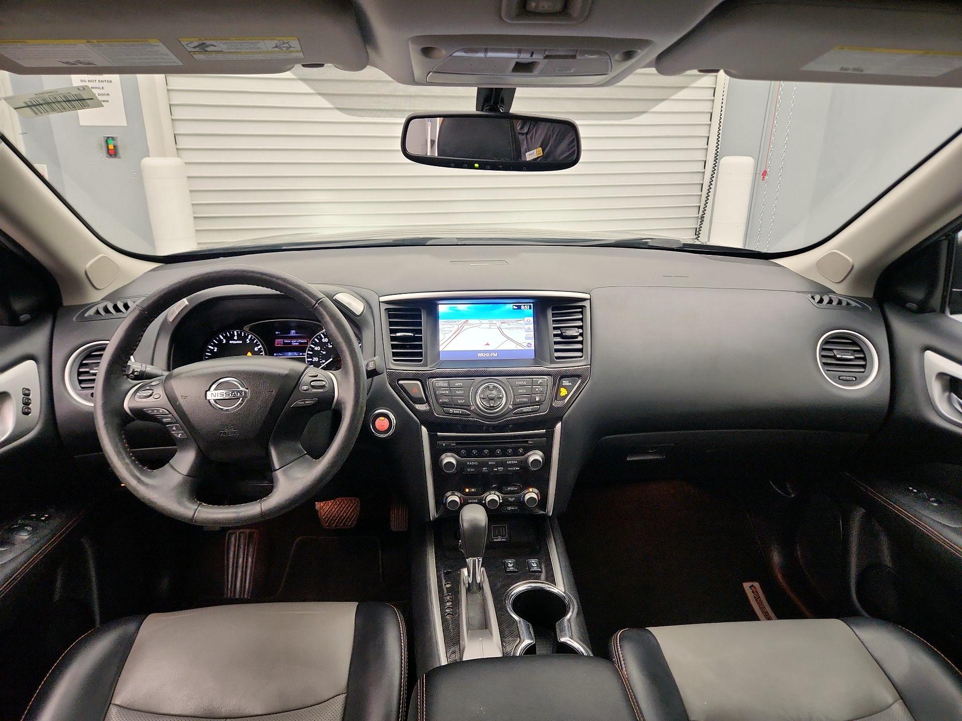 Thumbnail: 2020 Nissan Pathfinder - 9