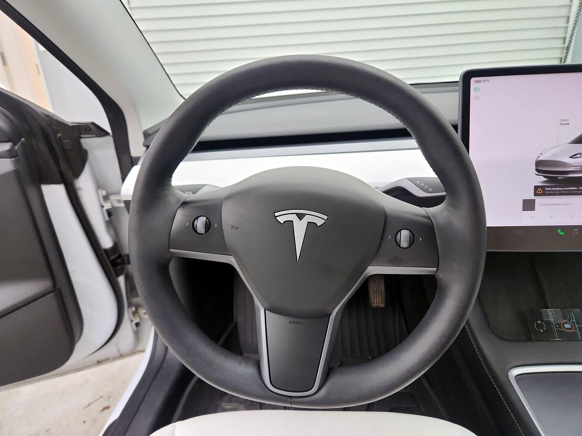Thumbnail: 2022 Tesla Model 3 - 10