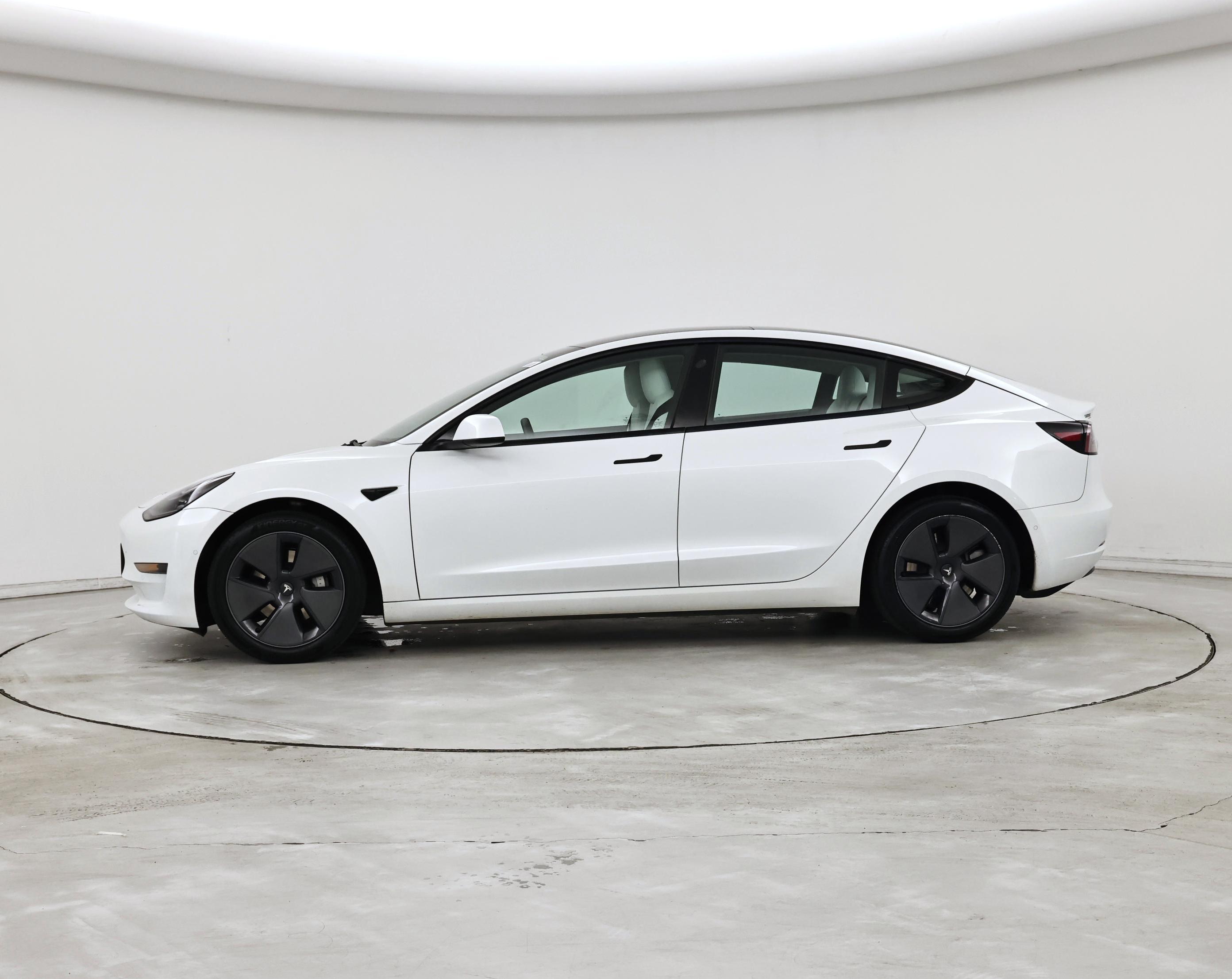 Thumbnail: 2022 Tesla Model 3 - 3