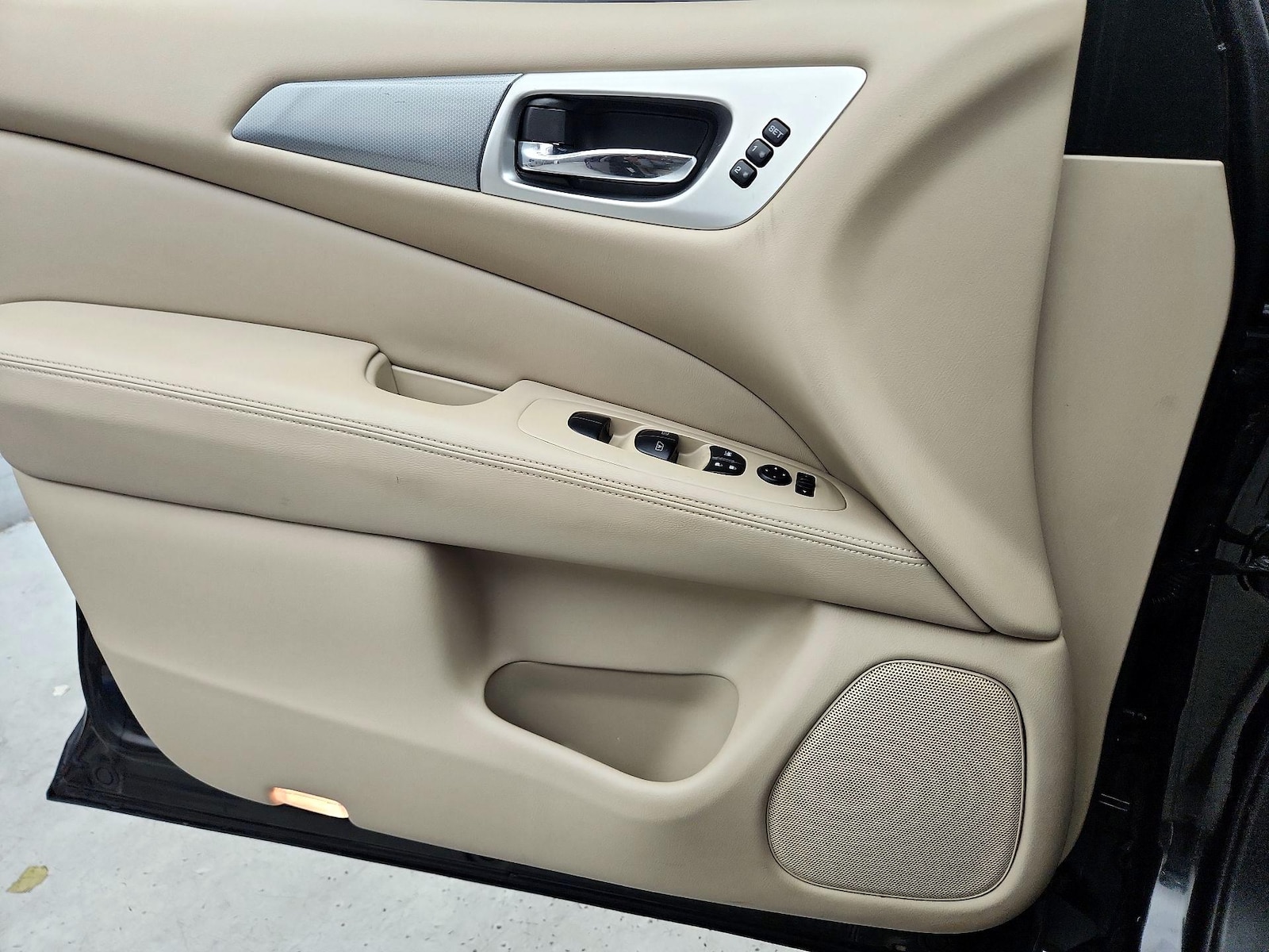 2019 Nissan Pathfinder SL - Photo 13