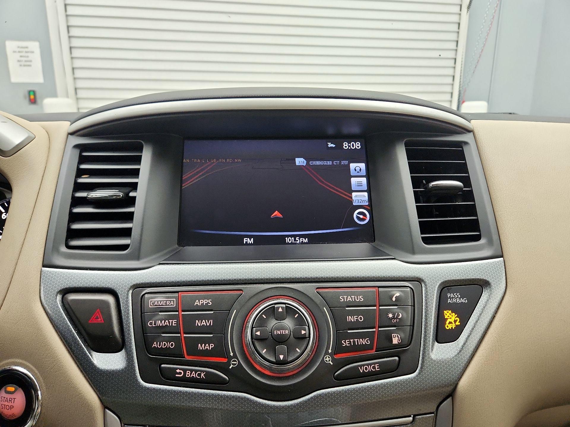 Thumbnail: 2019 Nissan Pathfinder - 14