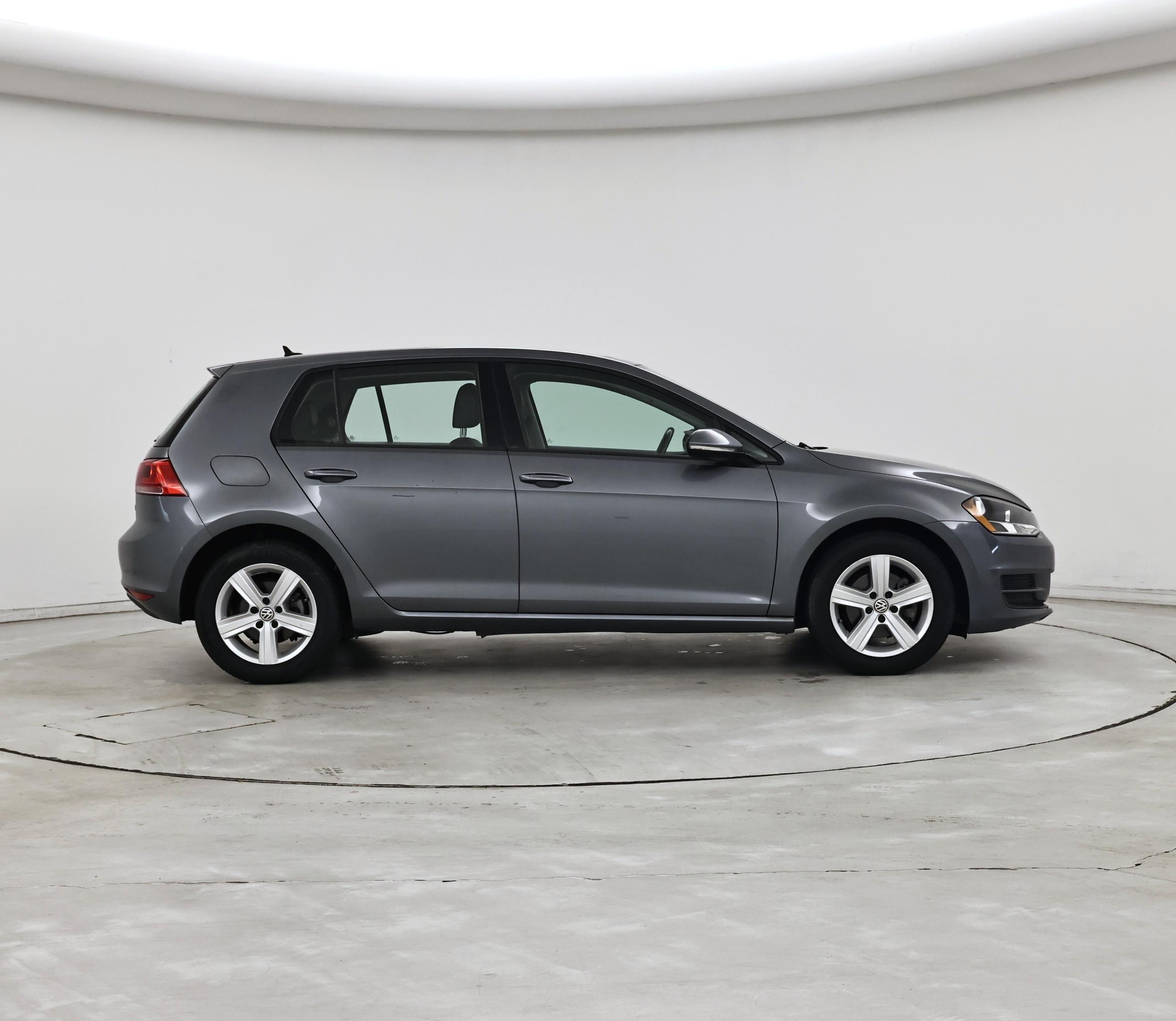 Thumbnail: 2017 Volkswagen Golf - 7