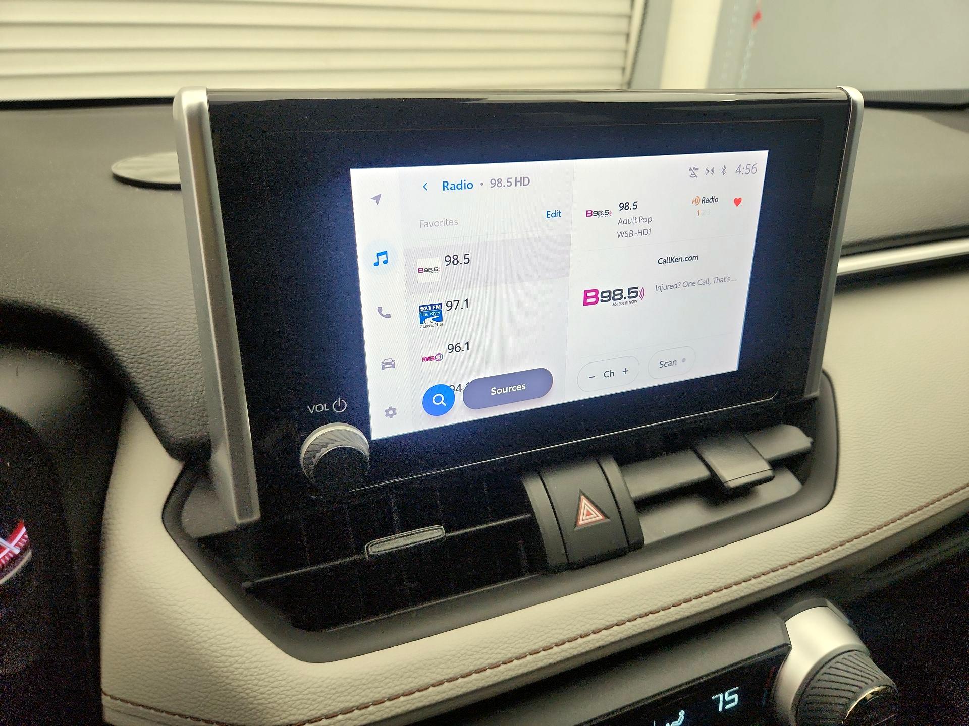 Thumbnail: 2023 Toyota RAV4 - 15