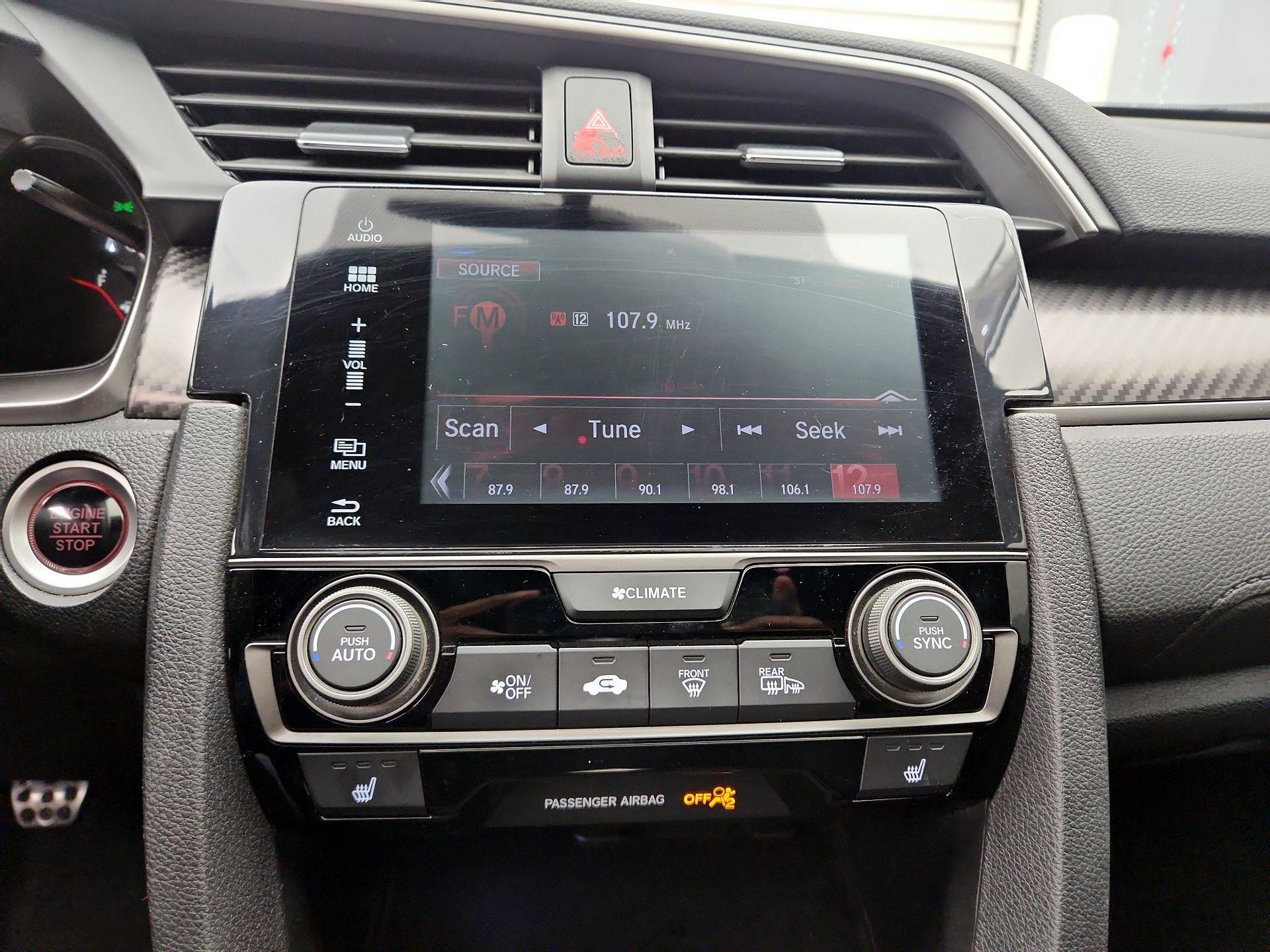 Thumbnail: 2017 Honda Civic - 15