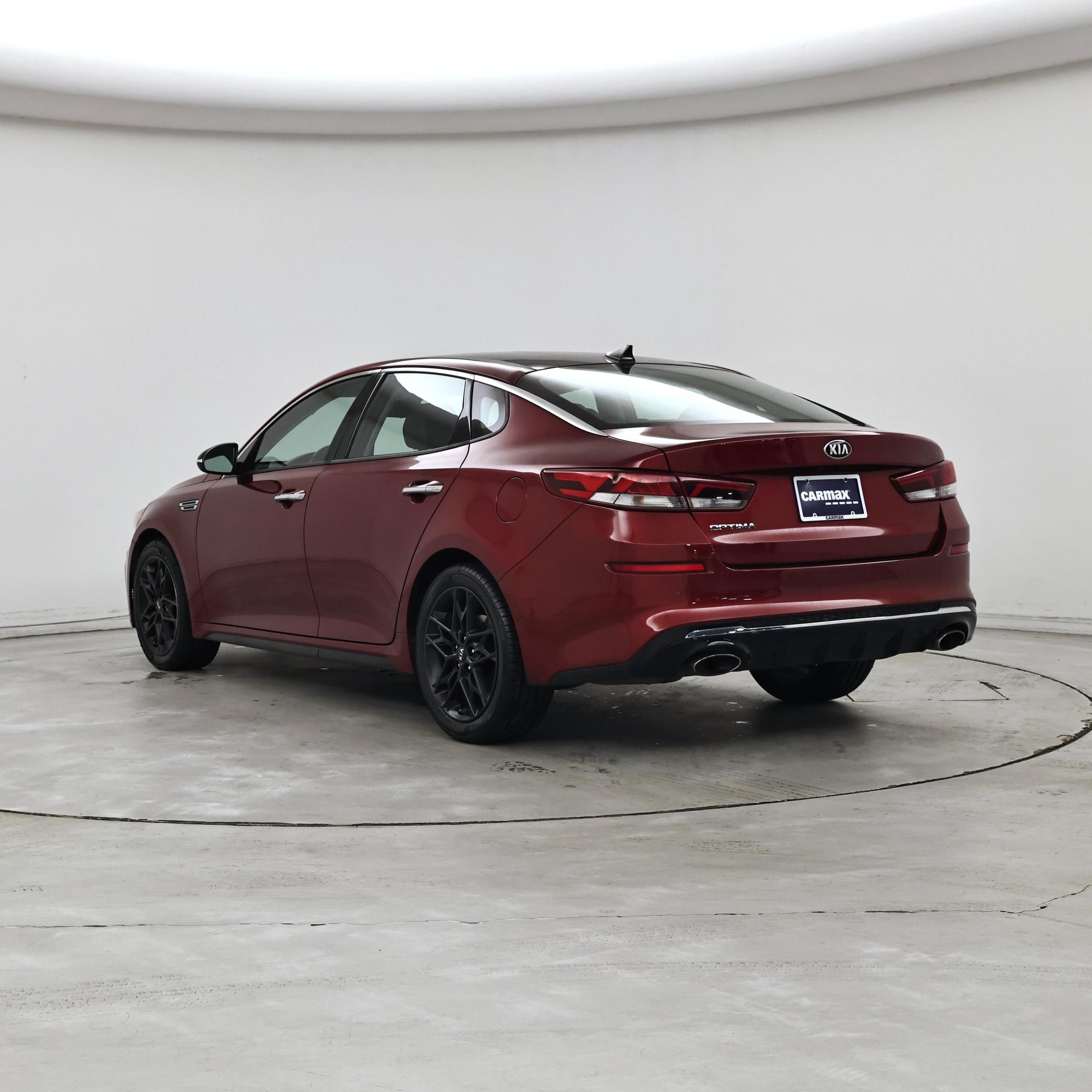 Thumbnail: 2020 Kia Optima - 2