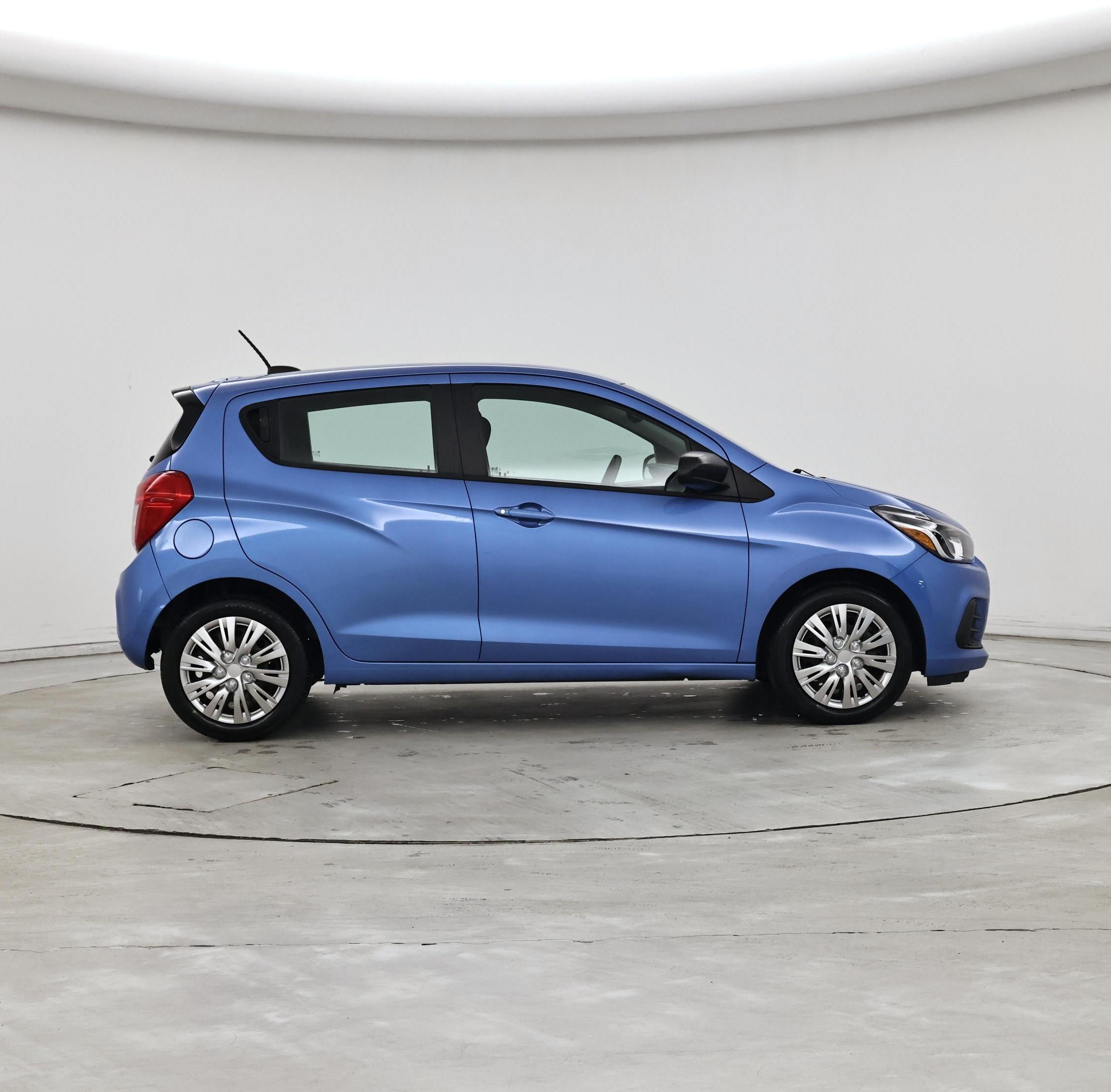 Thumbnail: 2017 Chevrolet Spark - 7