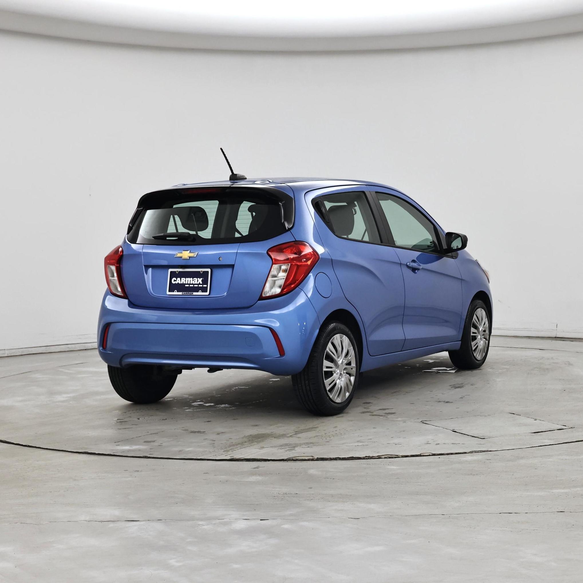 Thumbnail: 2017 Chevrolet Spark - 8