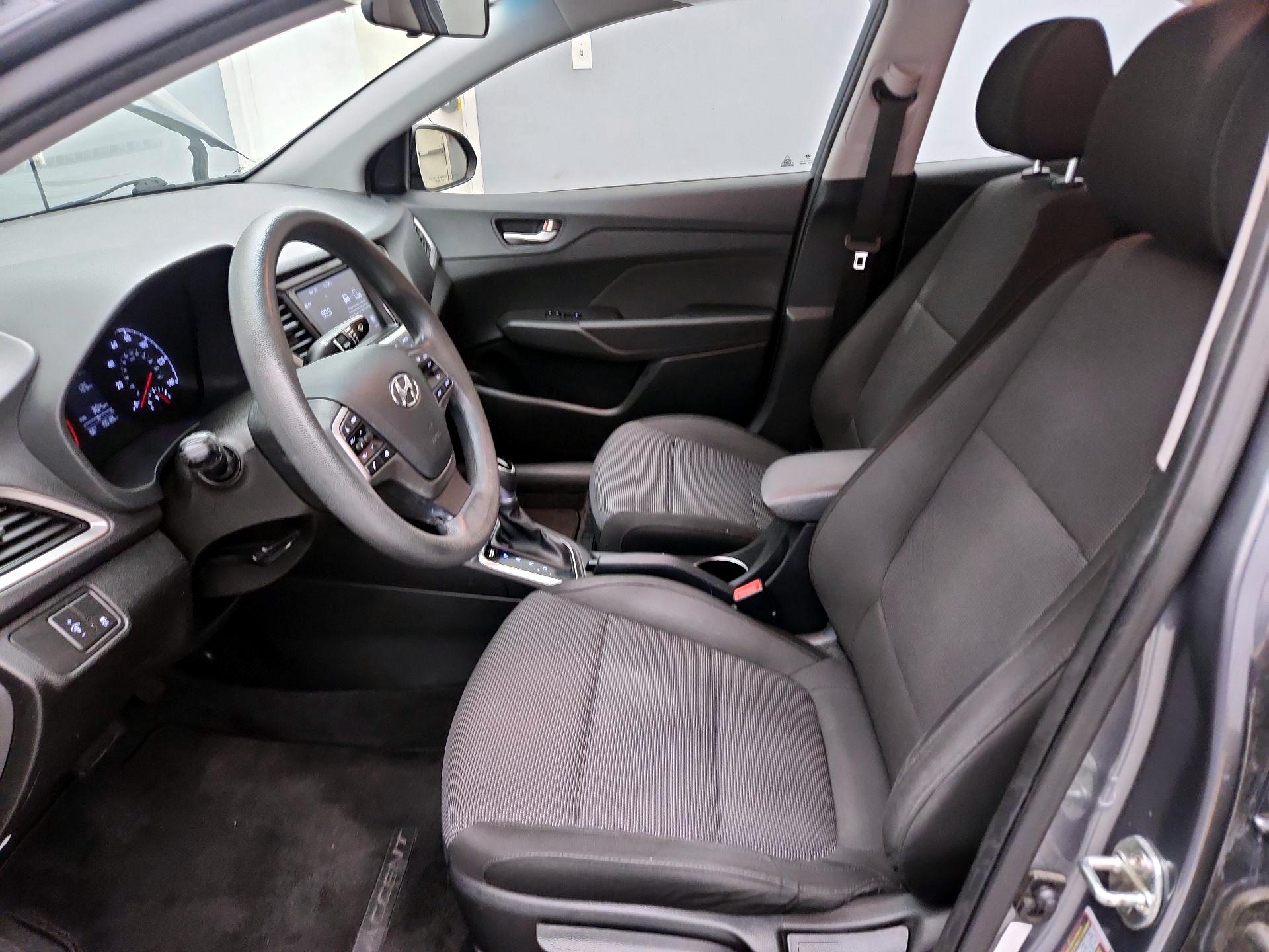 Thumbnail: 2018 Hyundai Accent - 11