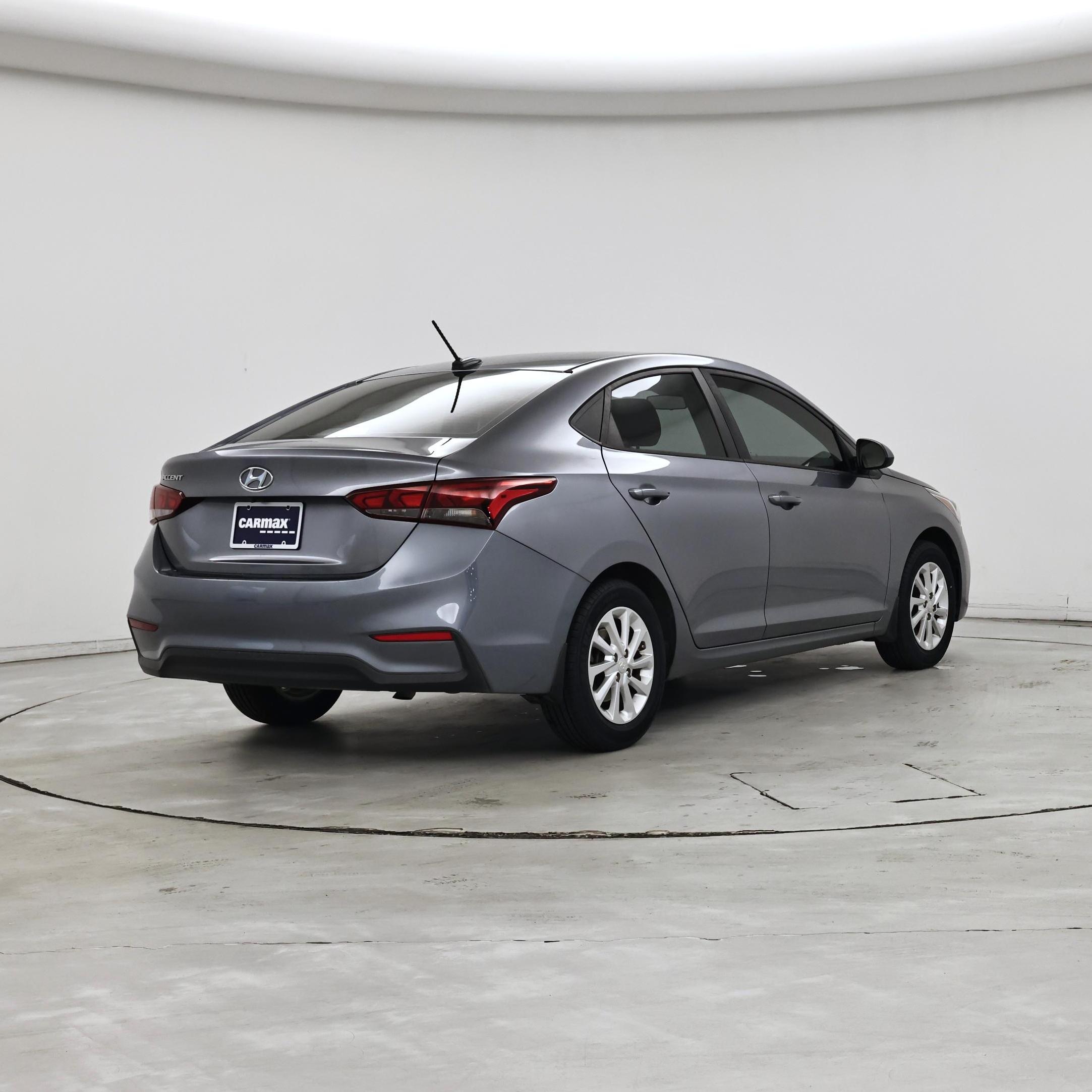 Thumbnail: 2018 Hyundai Accent - 8