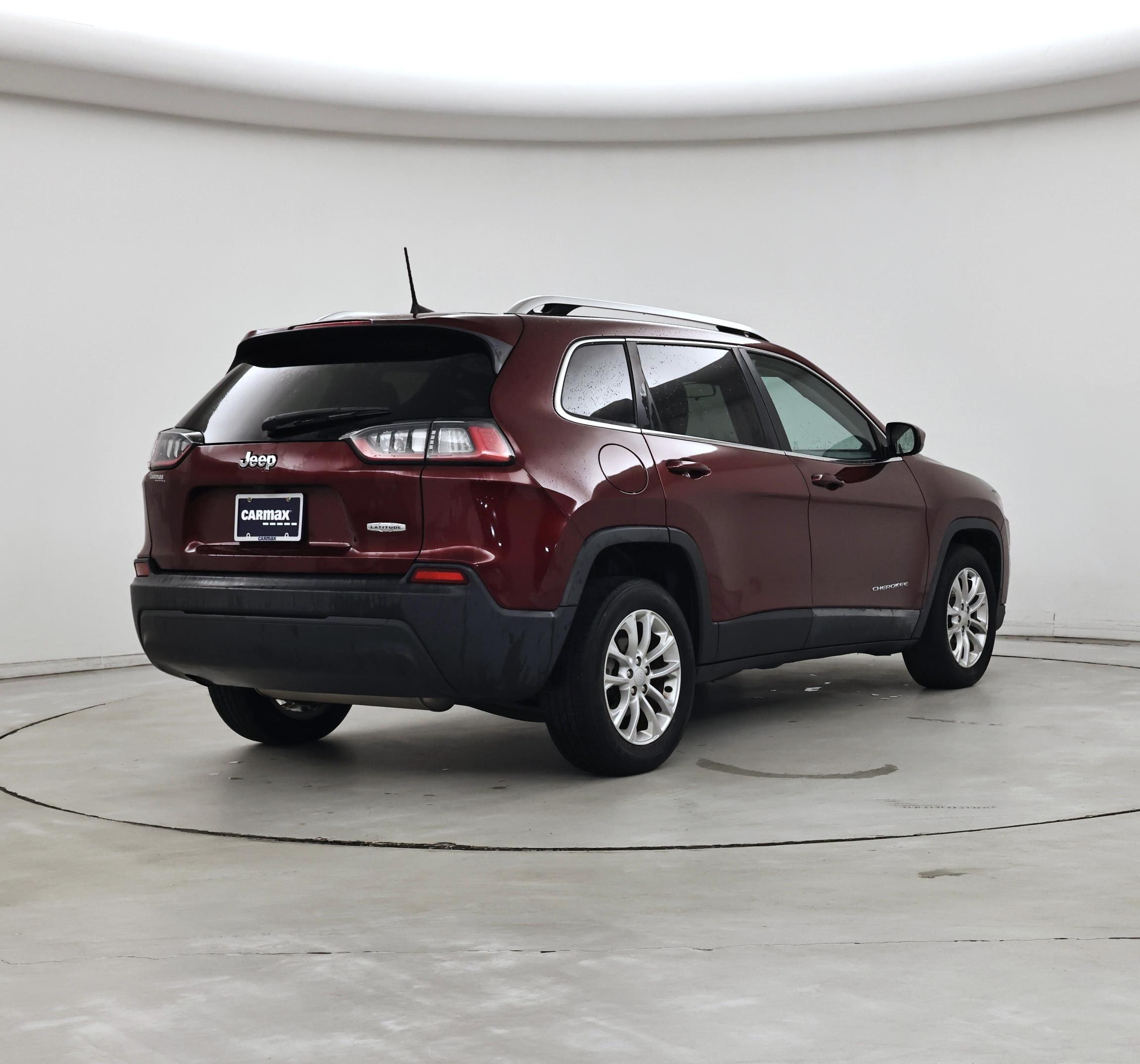 Thumbnail: 2019 Jeep Cherokee - 8