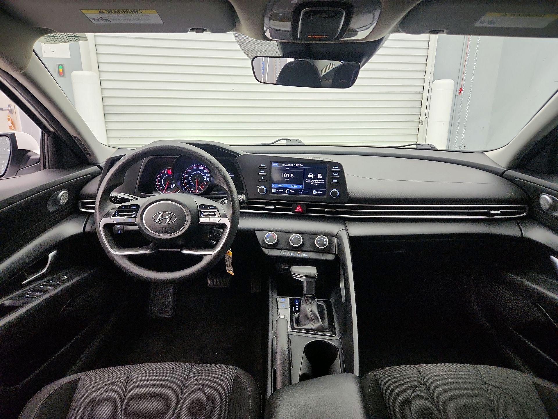 Thumbnail: 2021 Hyundai Elantra - 9