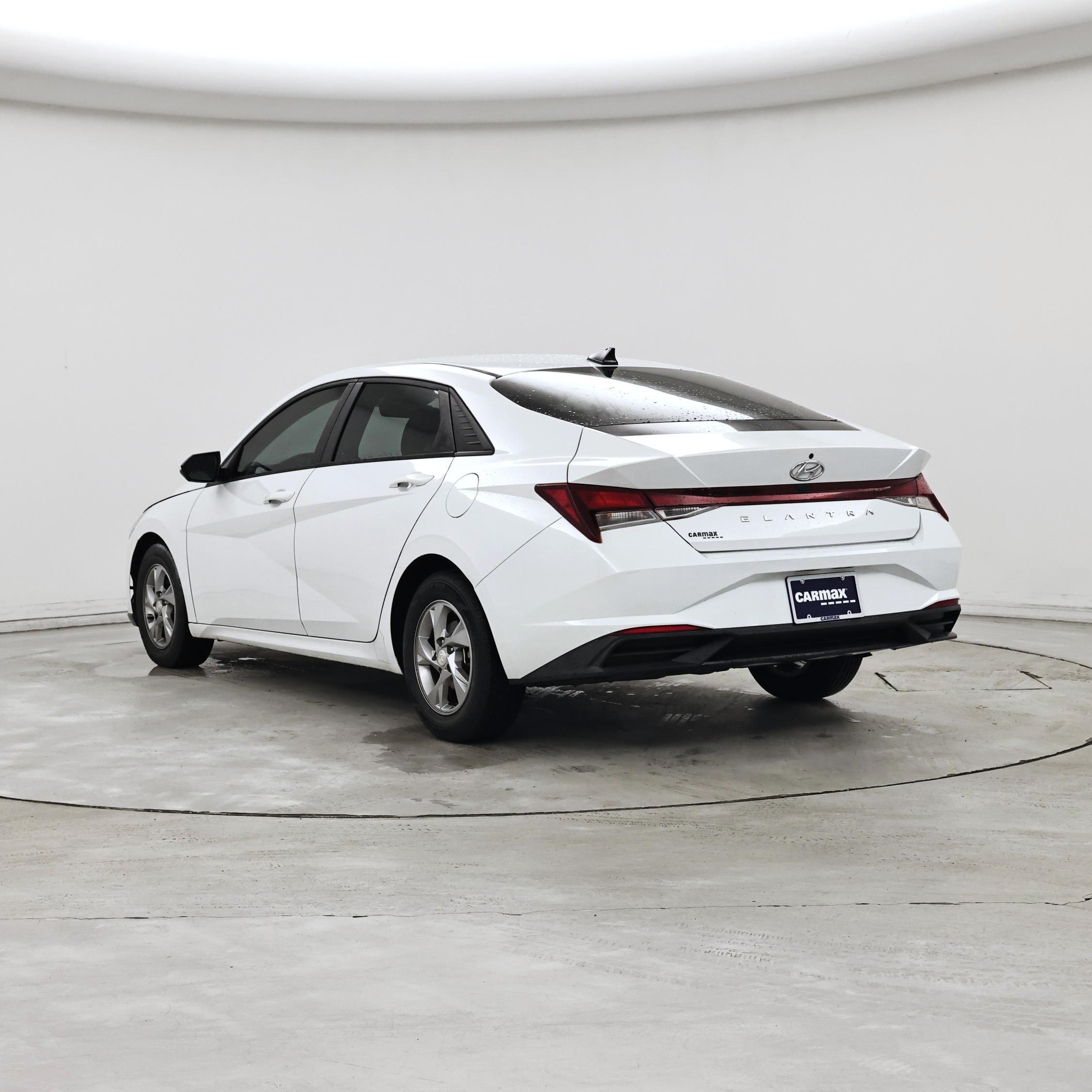 Thumbnail: 2021 Hyundai Elantra - 2