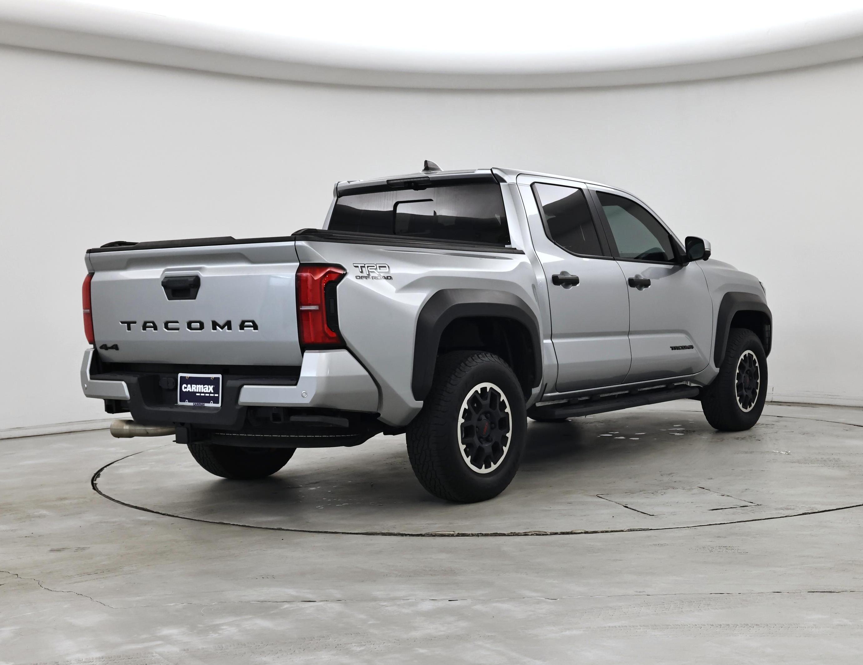 Thumbnail: 2024 Toyota Tacoma - 8
