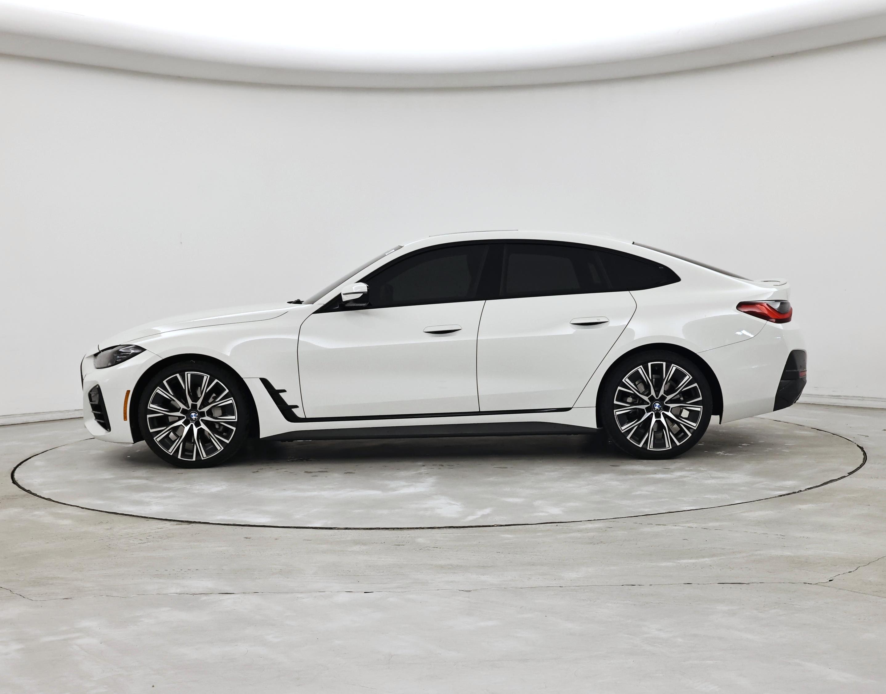Thumbnail: 2022 BMW 4 Series - 3